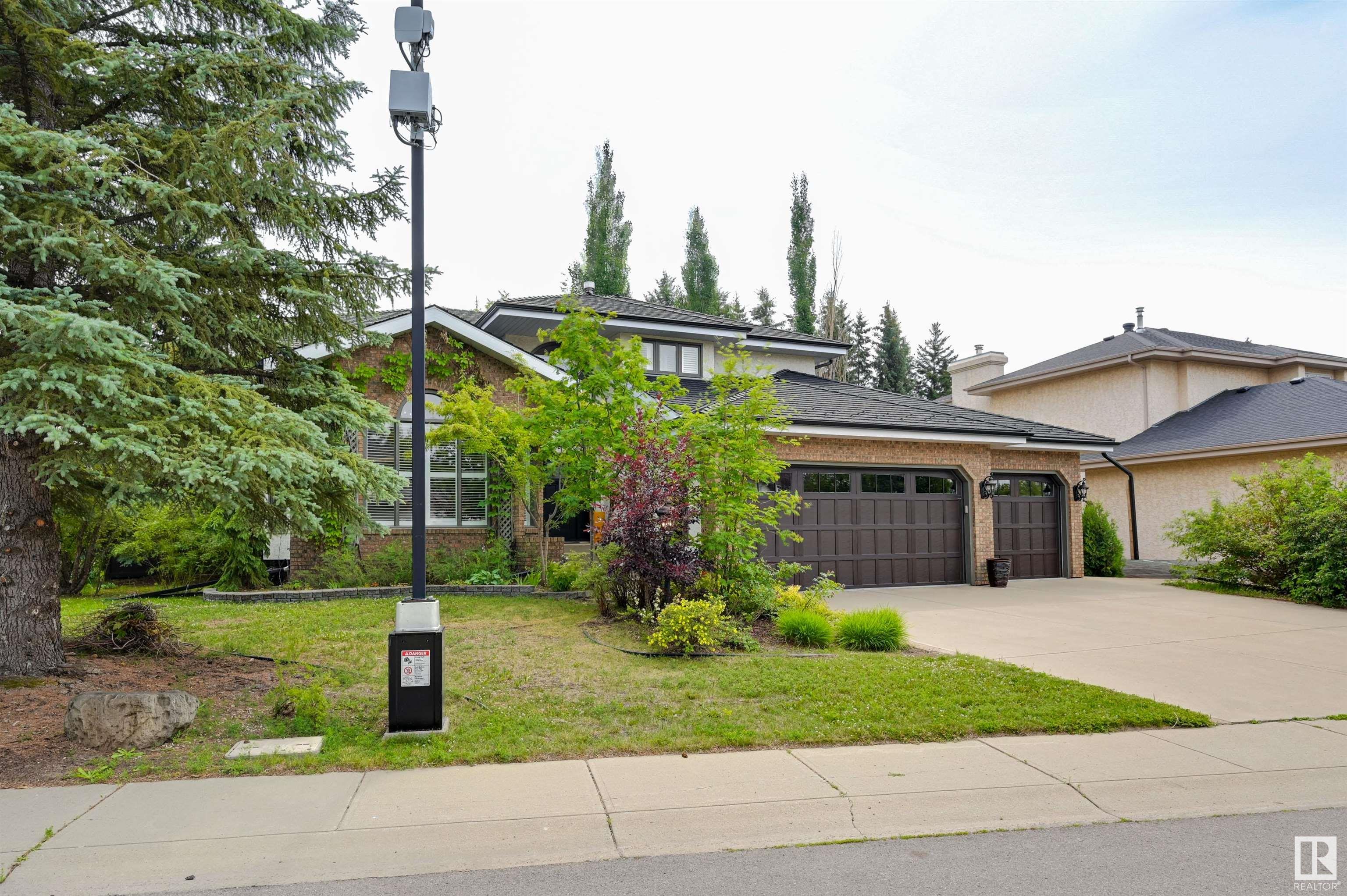 Second View of 170 ROY Street, Rhatigan Ridge, Edmonton, Alberta, T6R 2A8