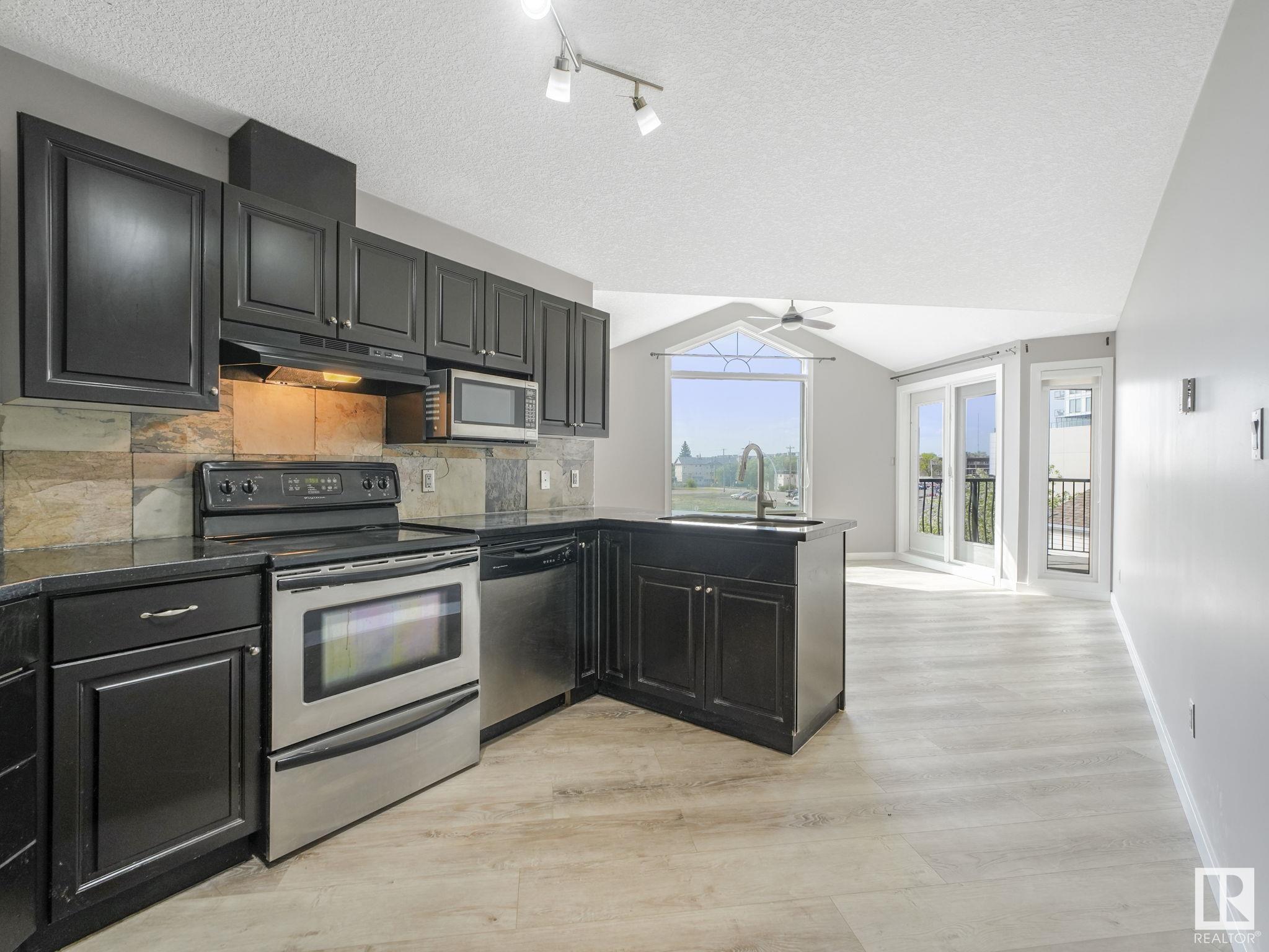 303 9336 JASPER Avenue, E4448277, Alberta,