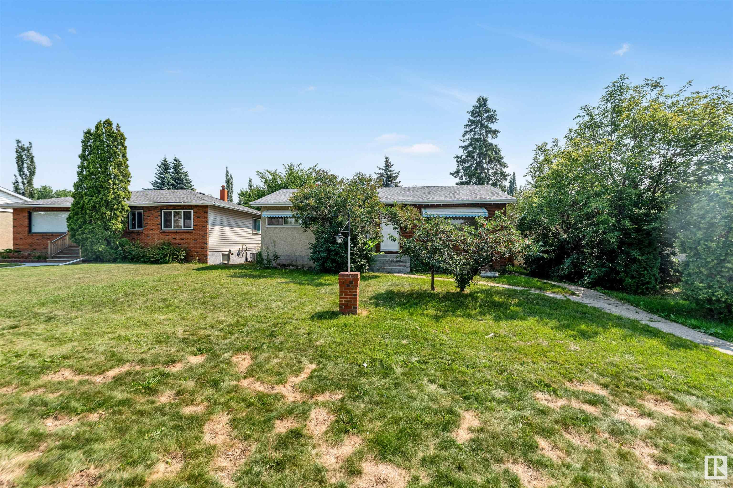 7323 77 Street, E4448596, Alberta,