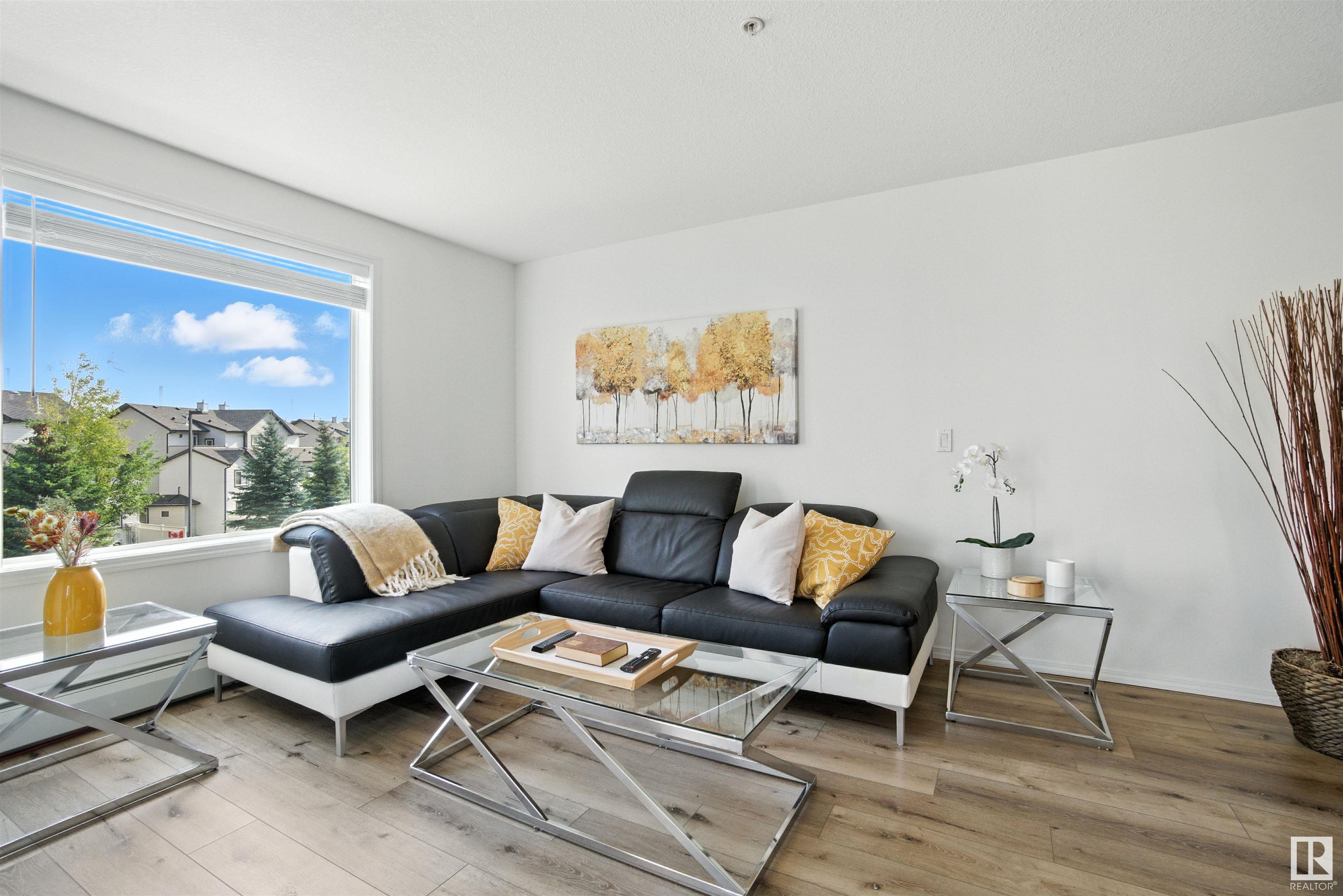 Fourth View of 301 40 SUMMERWOOD Boulevard, Summerwood, Sherwood Park, Alberta, T8H 0C2