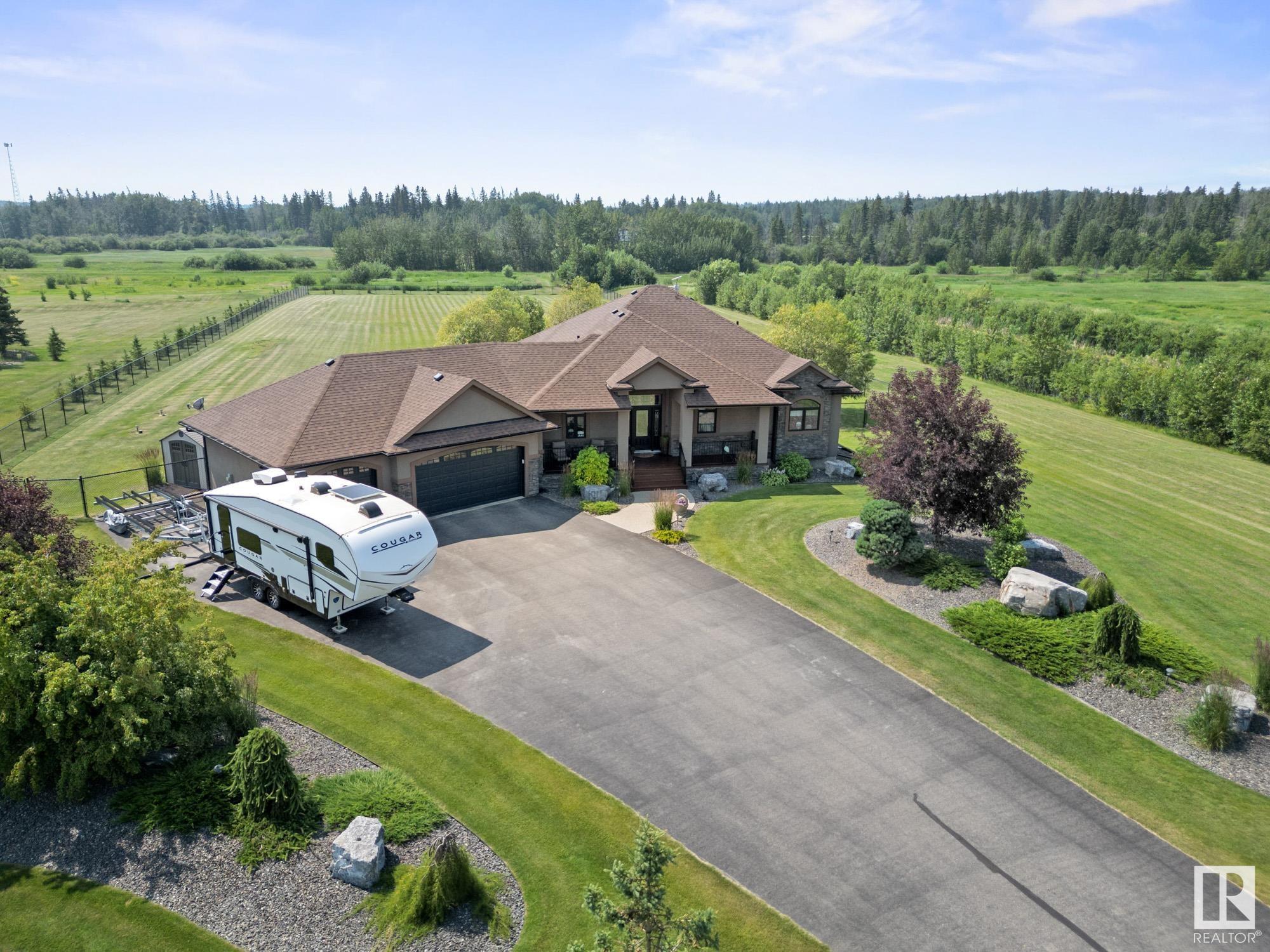 8 27320 TWP ROAD 534, E4448697, Alberta,