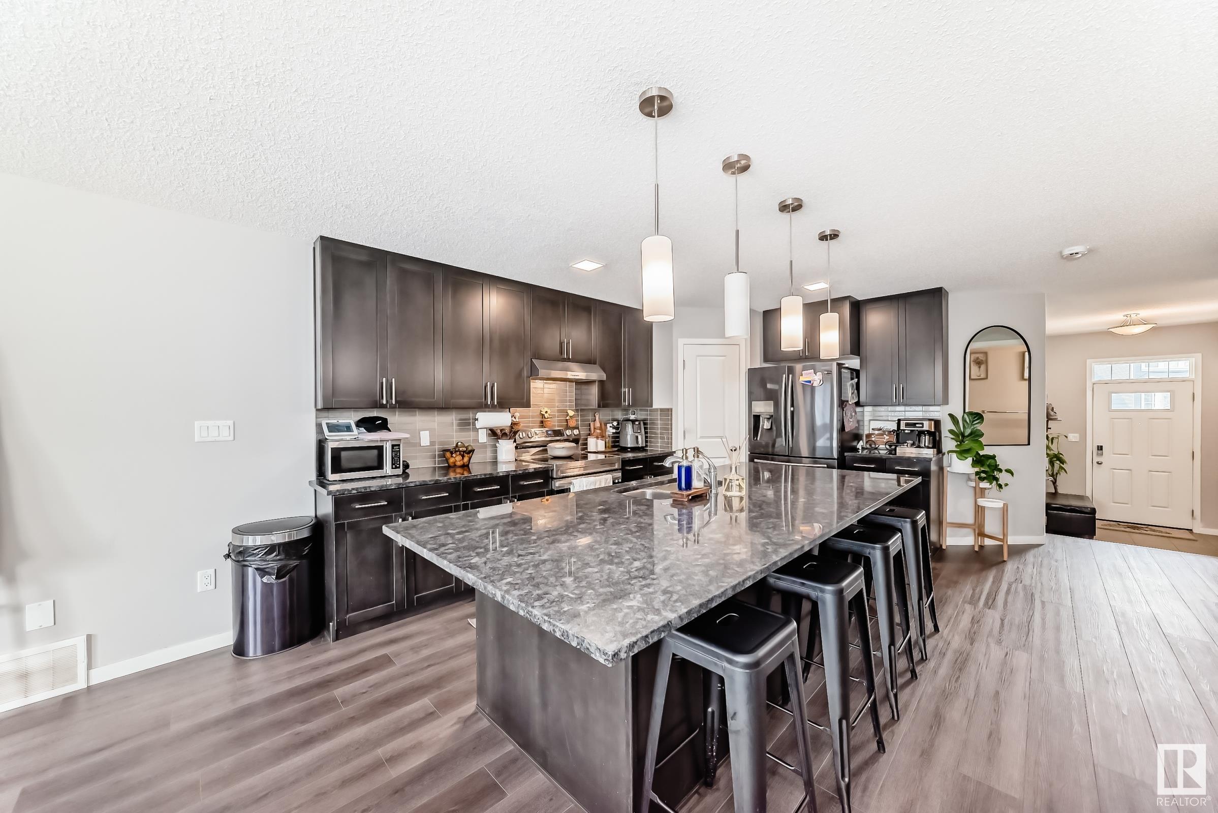Fifth View of 2333 82 Street, Summerside, Edmonton, Alberta, T6X 2J7