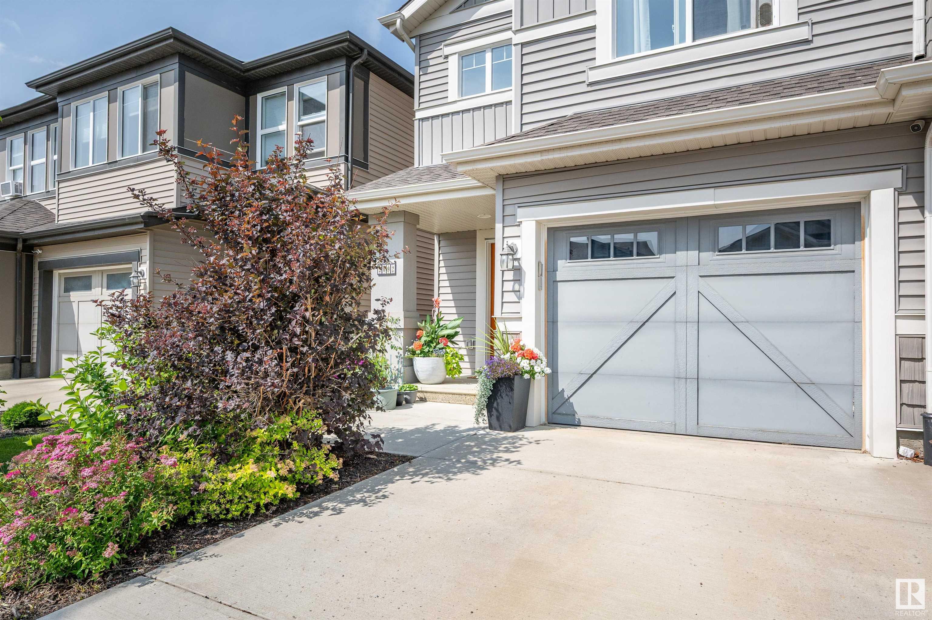 Third View of 2092 PRICE LANDING Landing, Paisley, Edmonton, Alberta, T6W 3W1