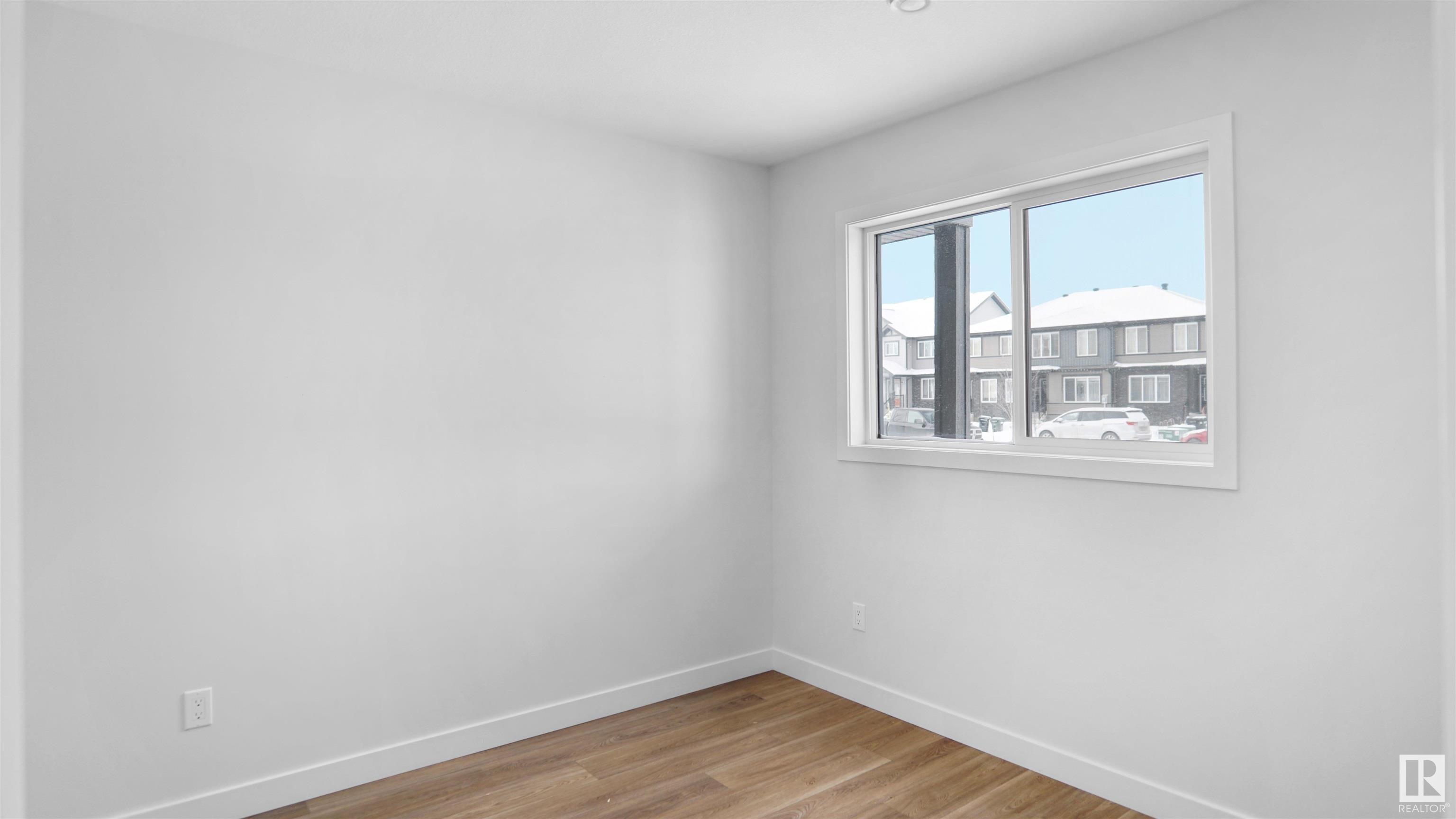 Fourth View of 924 19 Avenue, Aster, Edmonton, Alberta, T6T 1J1