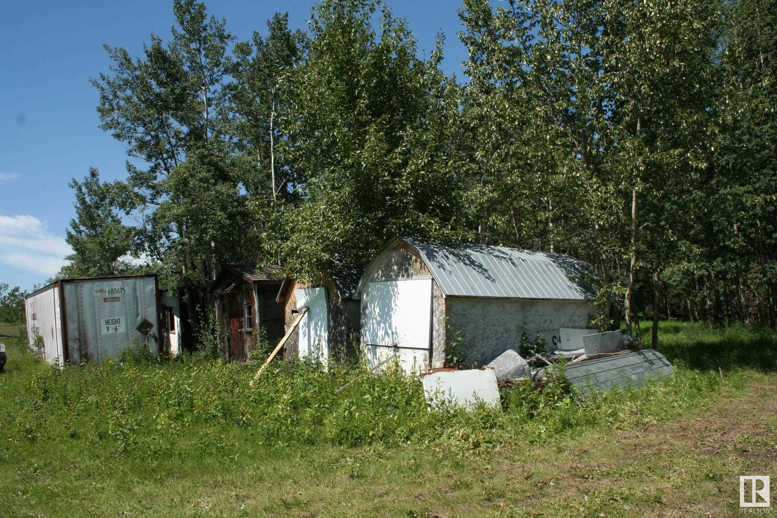 Second View of 217 21252 TWP ROAD 540, Gunnmanor Estates, Rural Strathcona County, Alberta, T8G 2A1