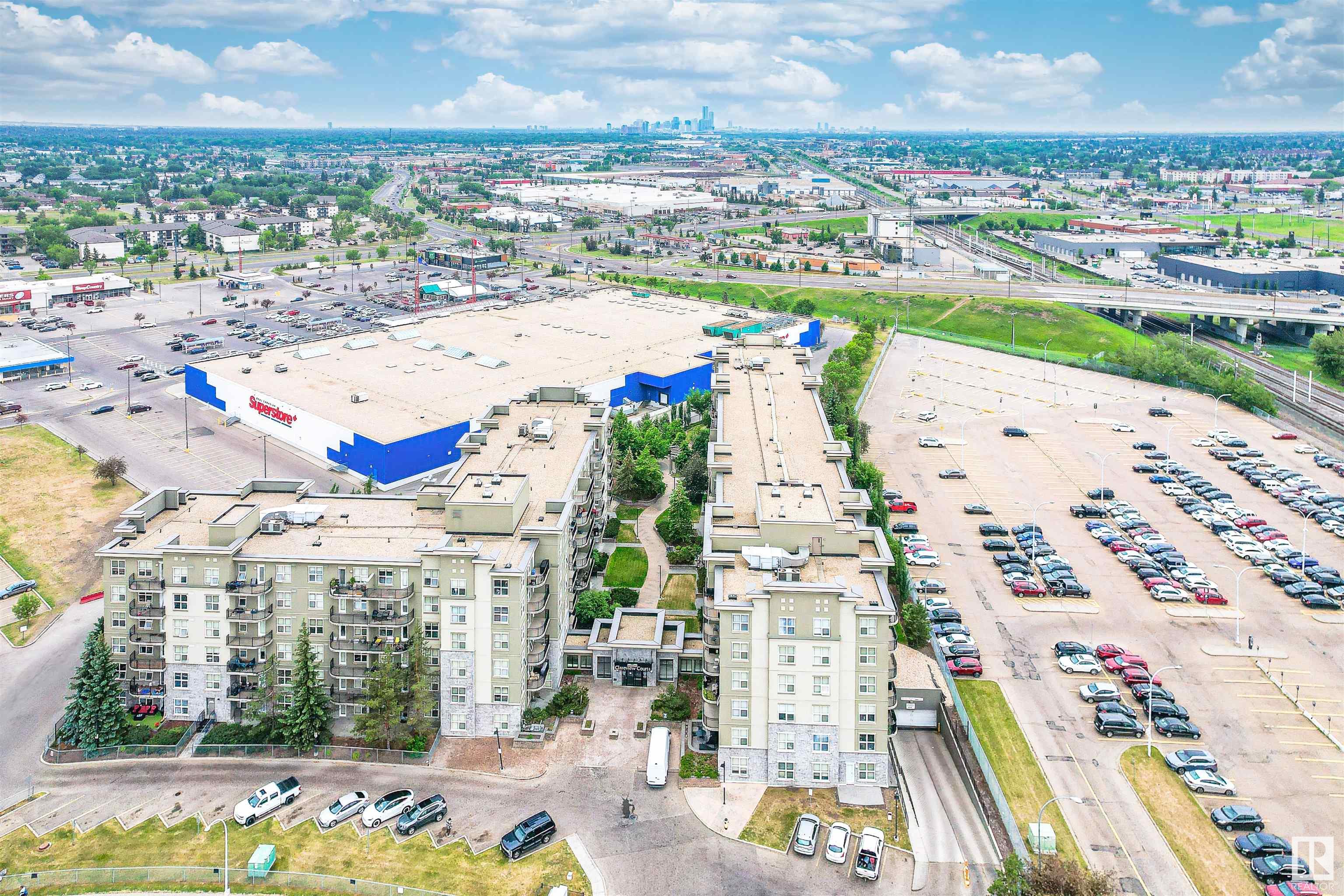 Third View of 204 4245 139 Avenue, Clareview Town Centre, Edmonton, Alberta, T5Y 3E8