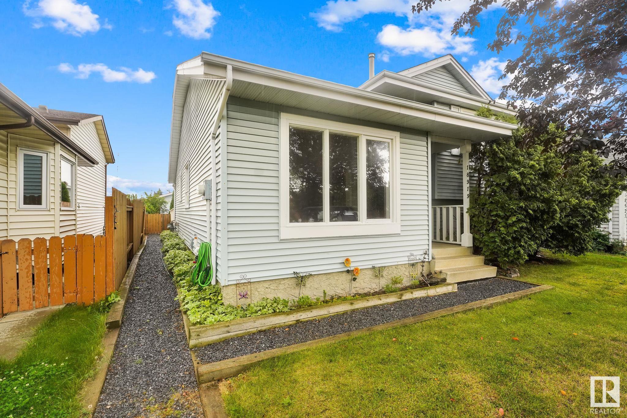 Second View of 18919 75 Avenue, Lymburn, Edmonton, Alberta, T5T 5H5