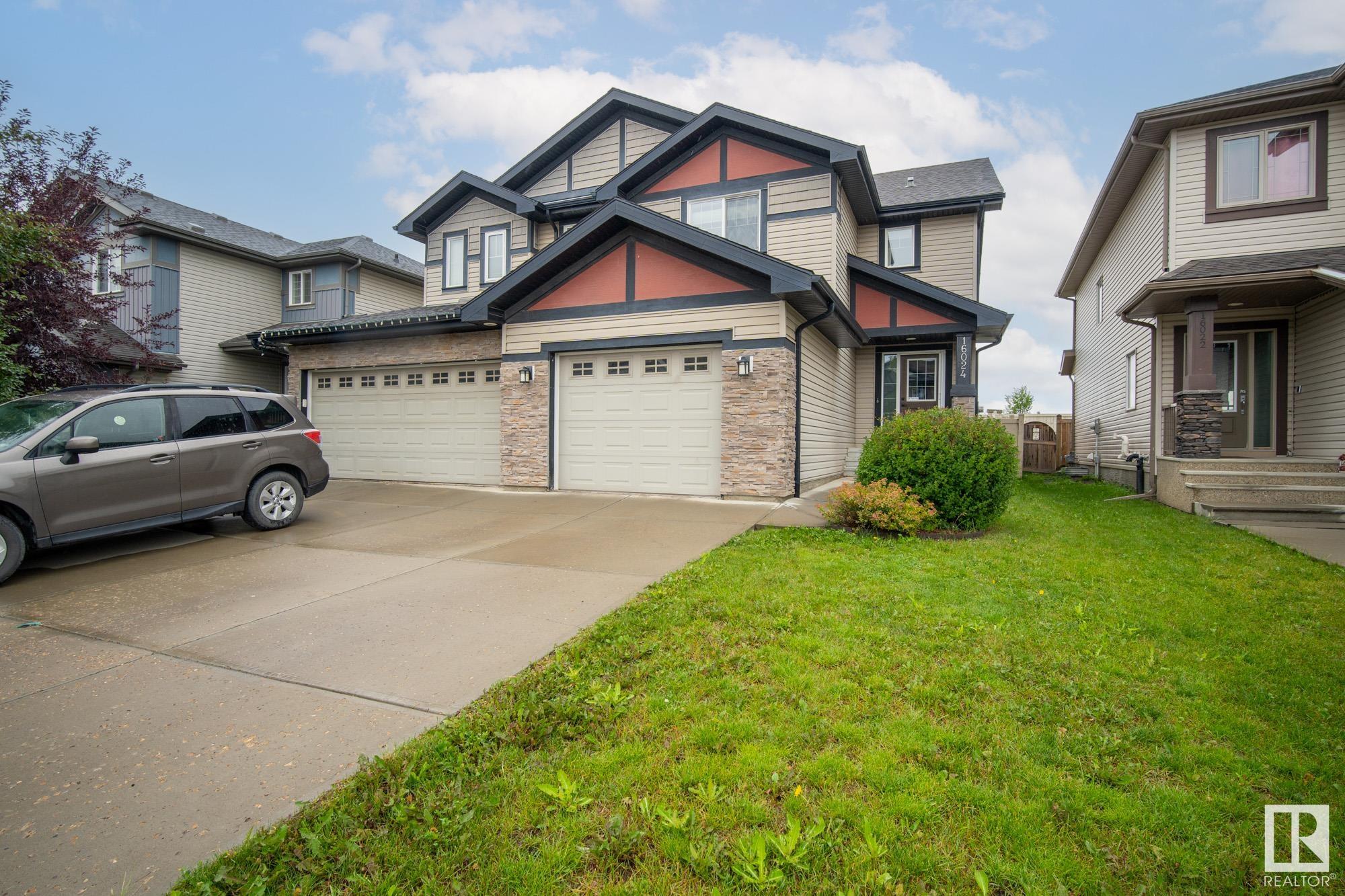 16024 10 Avenue SW, E4449328, Alberta,
