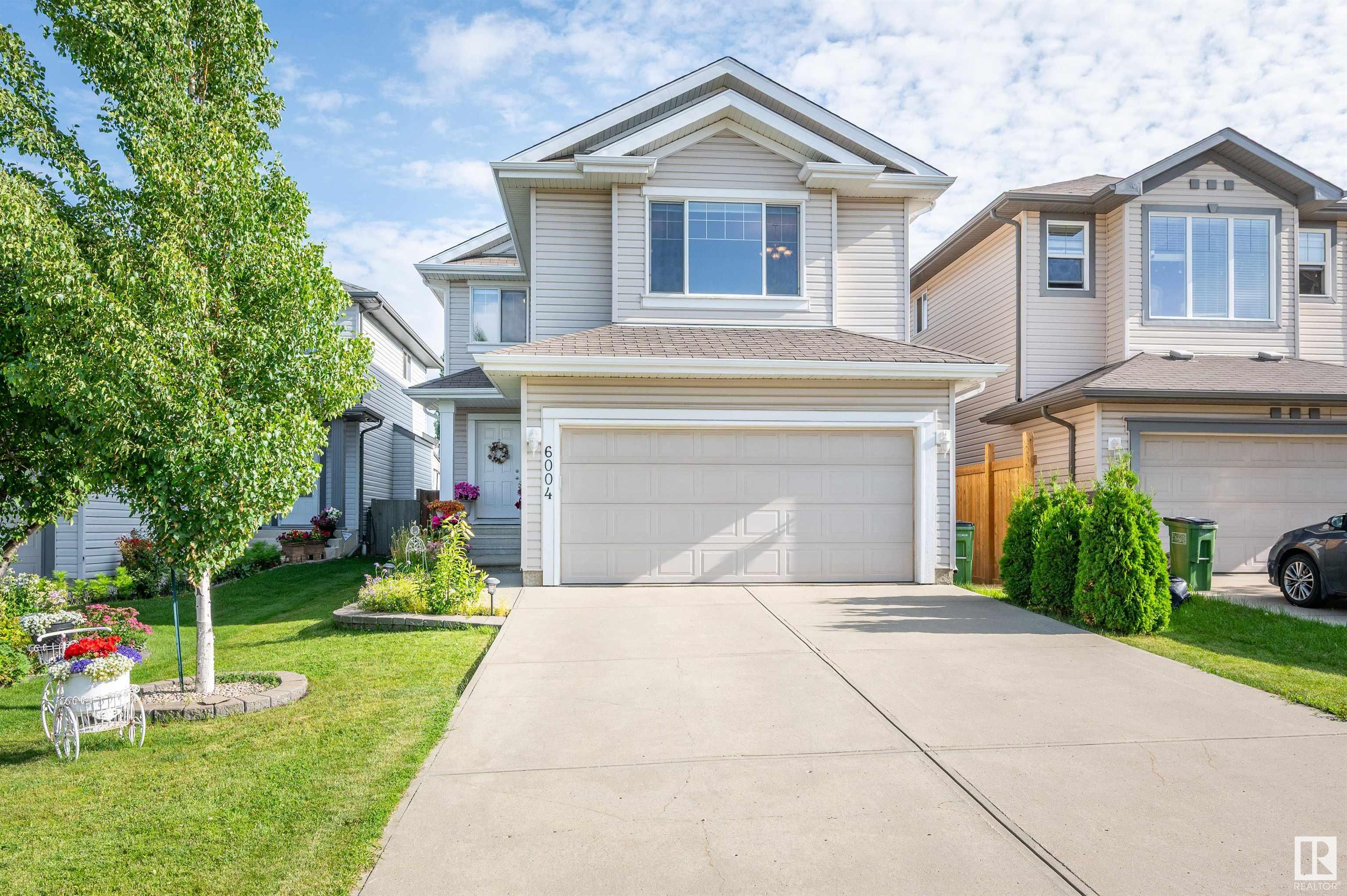 6004 5 Avenue, E4449409, Alberta,