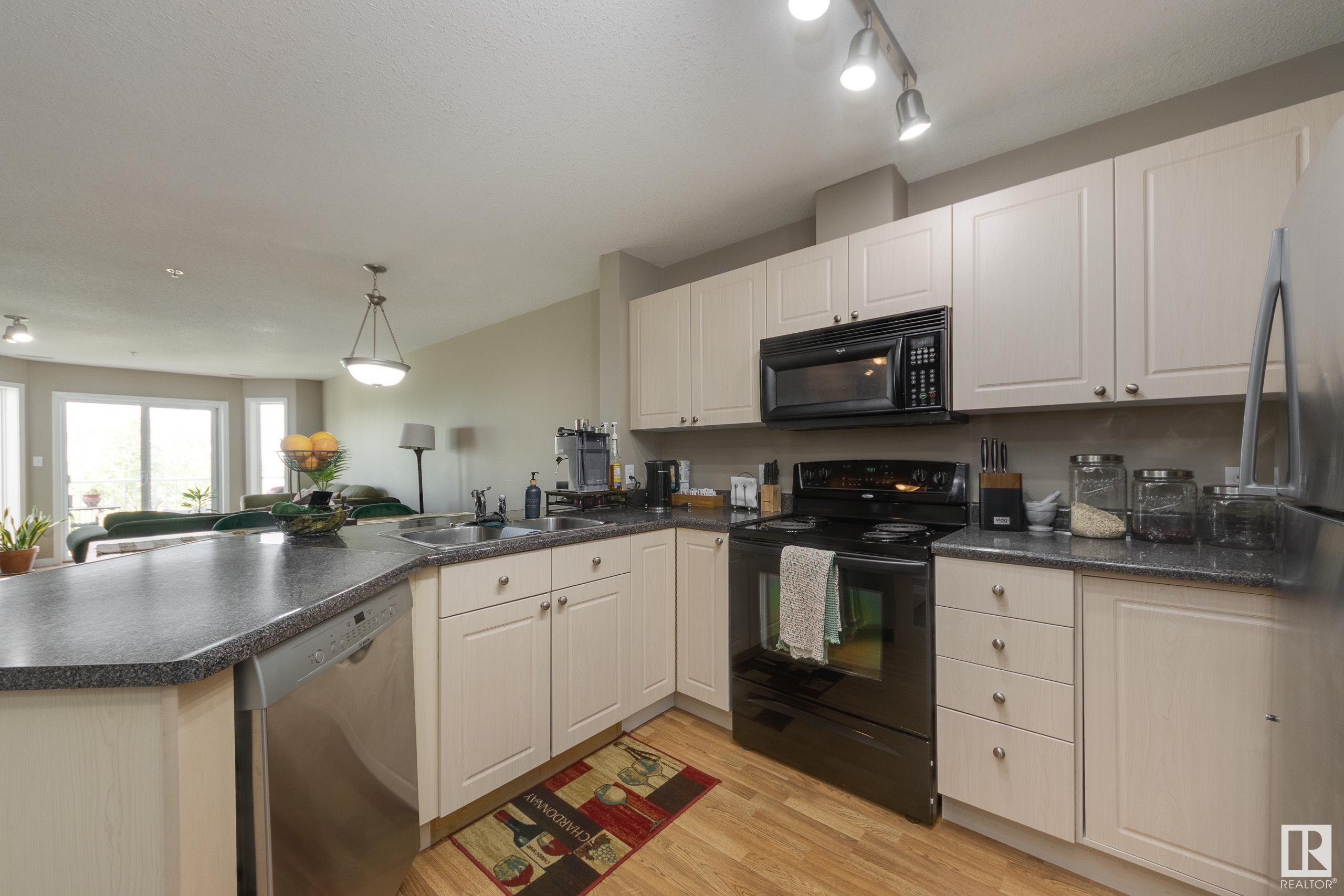 Fifth View of 314 4312 139 Avenue, Clareview Town Centre, Edmonton, Alberta, T5Y 3J4