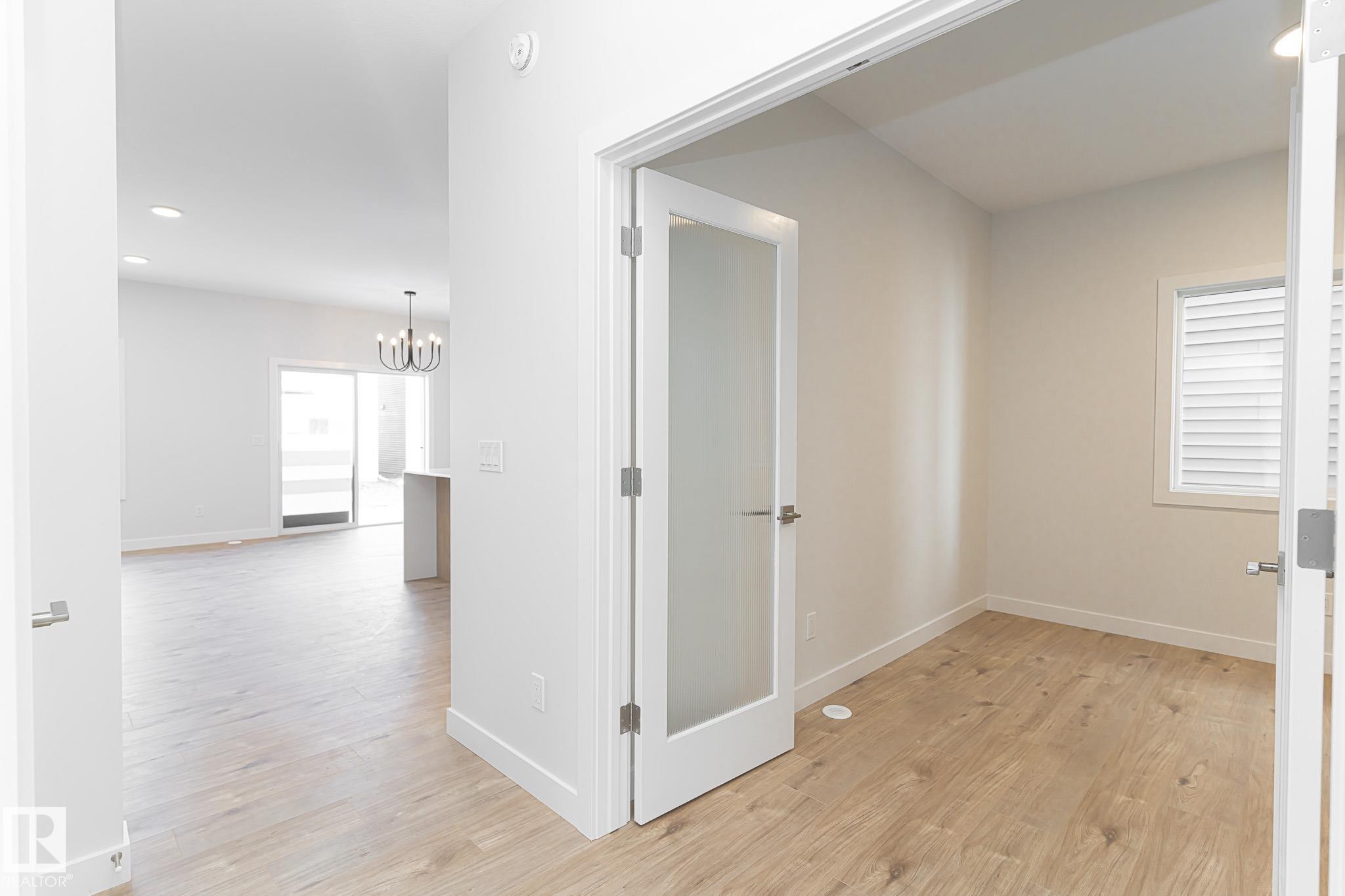 Fifth View of 3038 DIXON LANDING Landing, Desrochers Area, Edmonton, Alberta, T6W 5L2