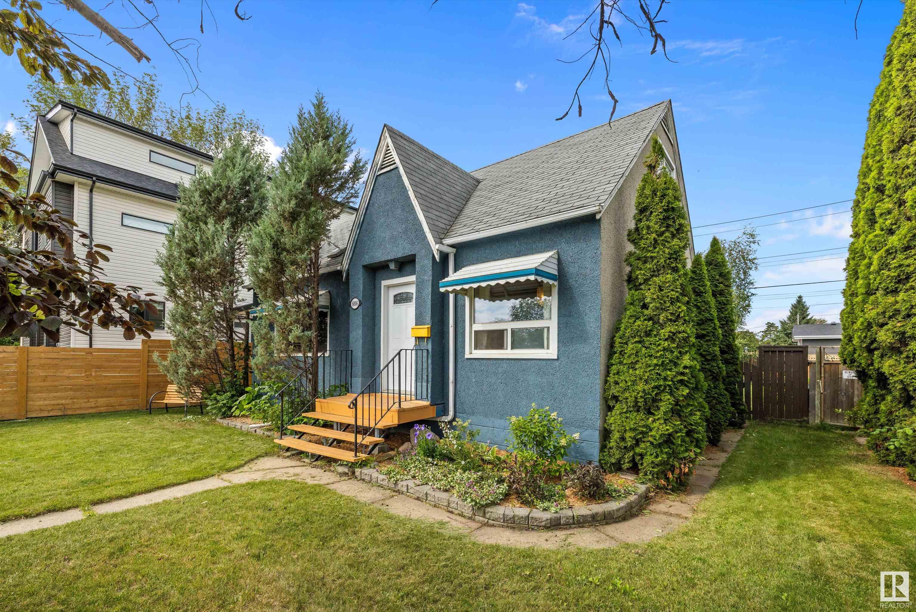 8006 75 Street, E4449702, Alberta,