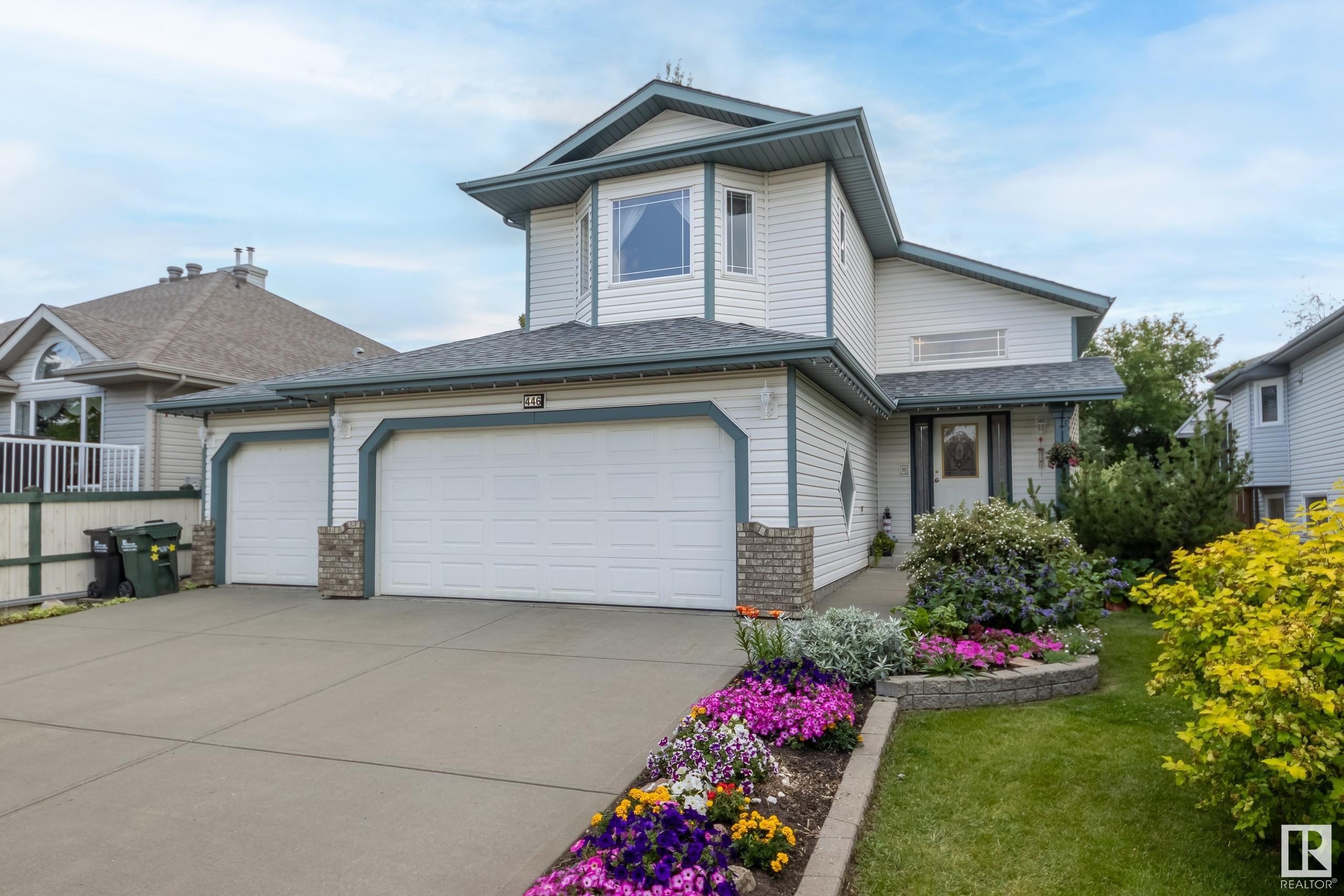 446 DAVENPORT Drive, E4449732, Alberta,