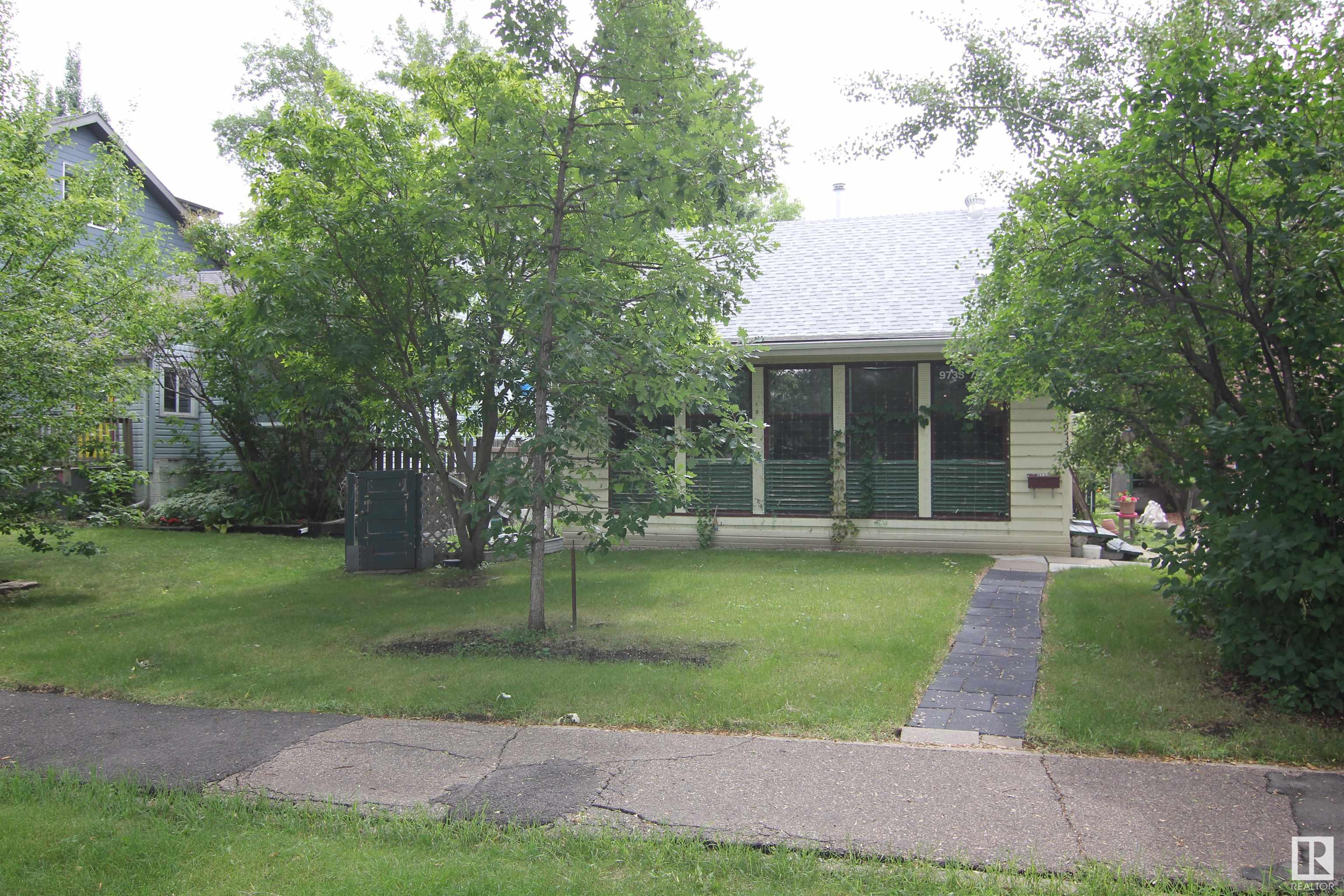 9733 79 Avenue NW, E4449788, Alberta,