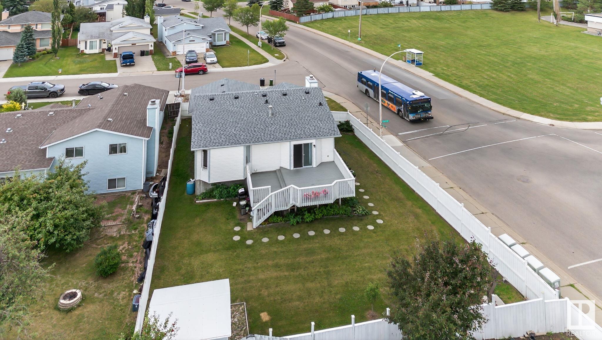 Fourth View of 15404 73 Street, Ozerna, Edmonton, Alberta, T5Z 2X9