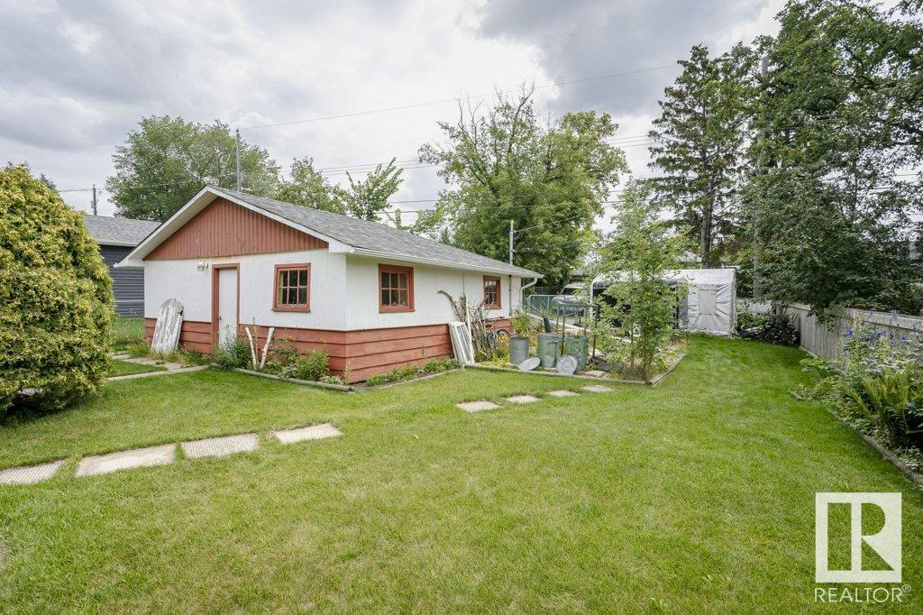 Second View of 10671 67 Street NW, Capilano, Edmonton, Alberta, T6A 2R9