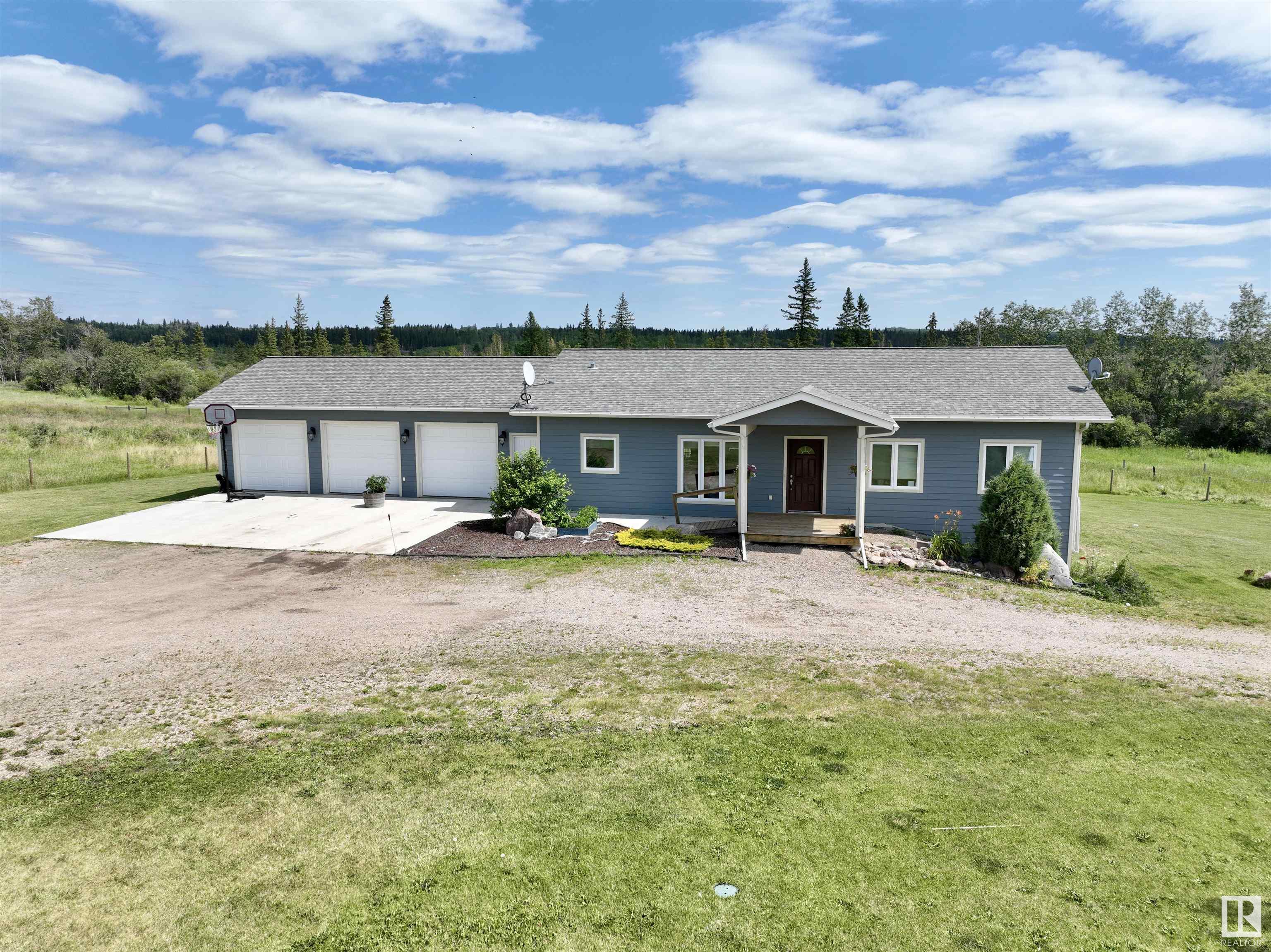 SW 28 54 11 W4, E4450142, Alberta,