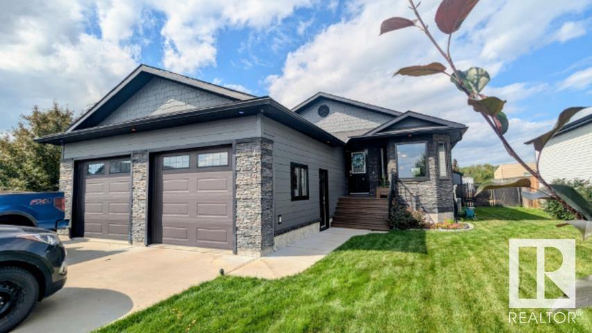 4522 60 Avenue, E4450207, Alberta,