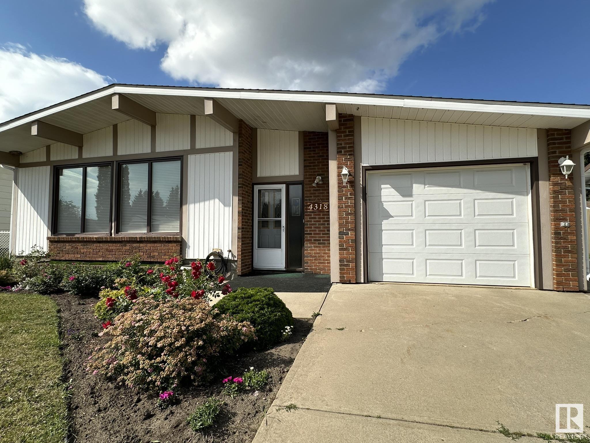 4318 54 Avenue, E4450238, Alberta,