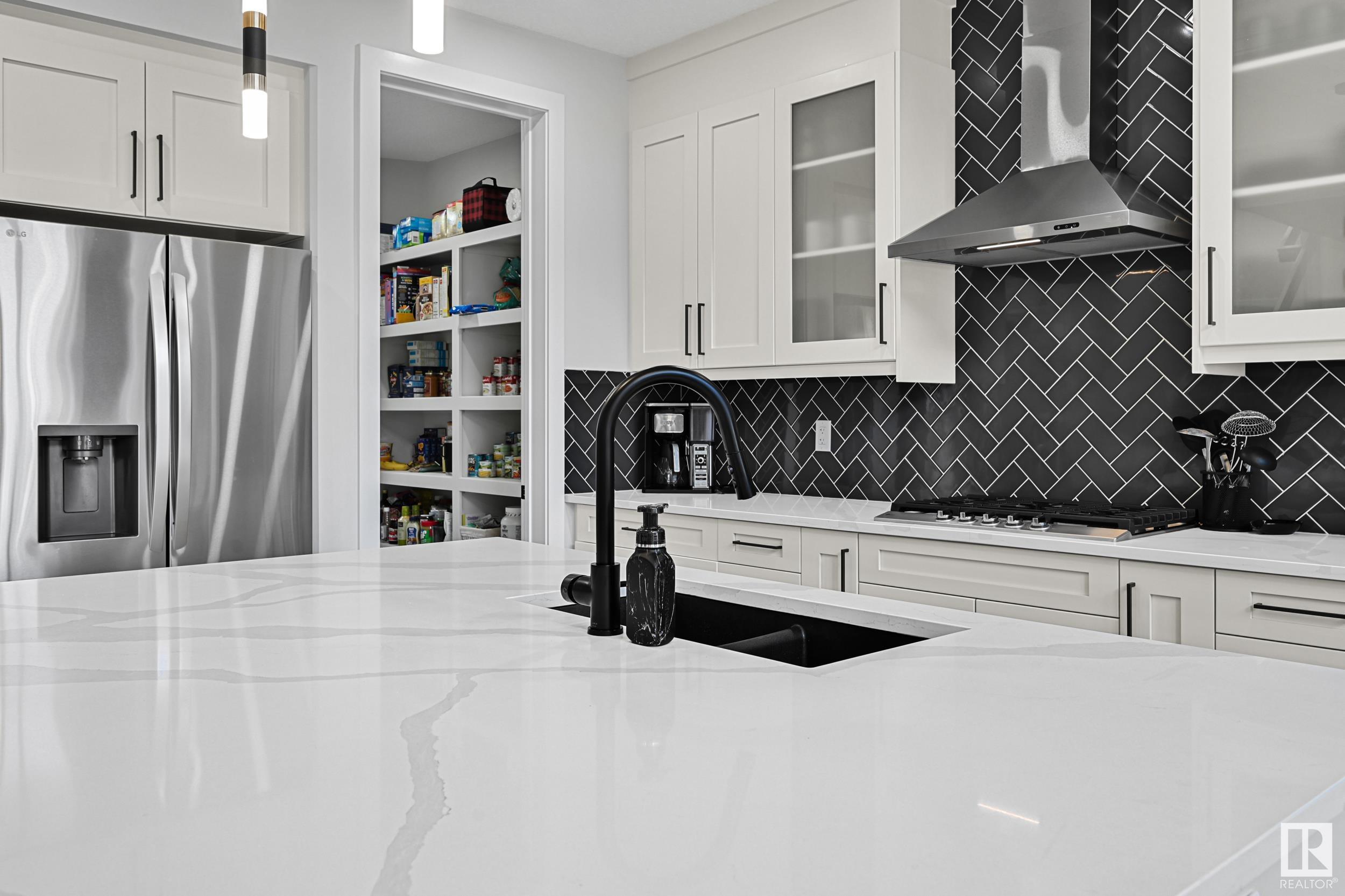 Fourth View of 42 CHELLES Wynd, Chérot, St. Albert, Alberta, T8T 2C3