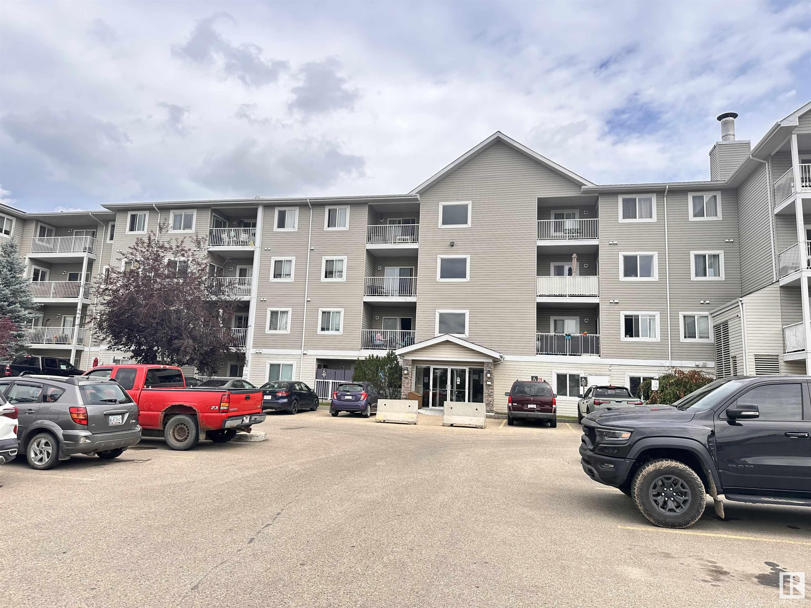 432 4309 33 Street, E4450308, Alberta,