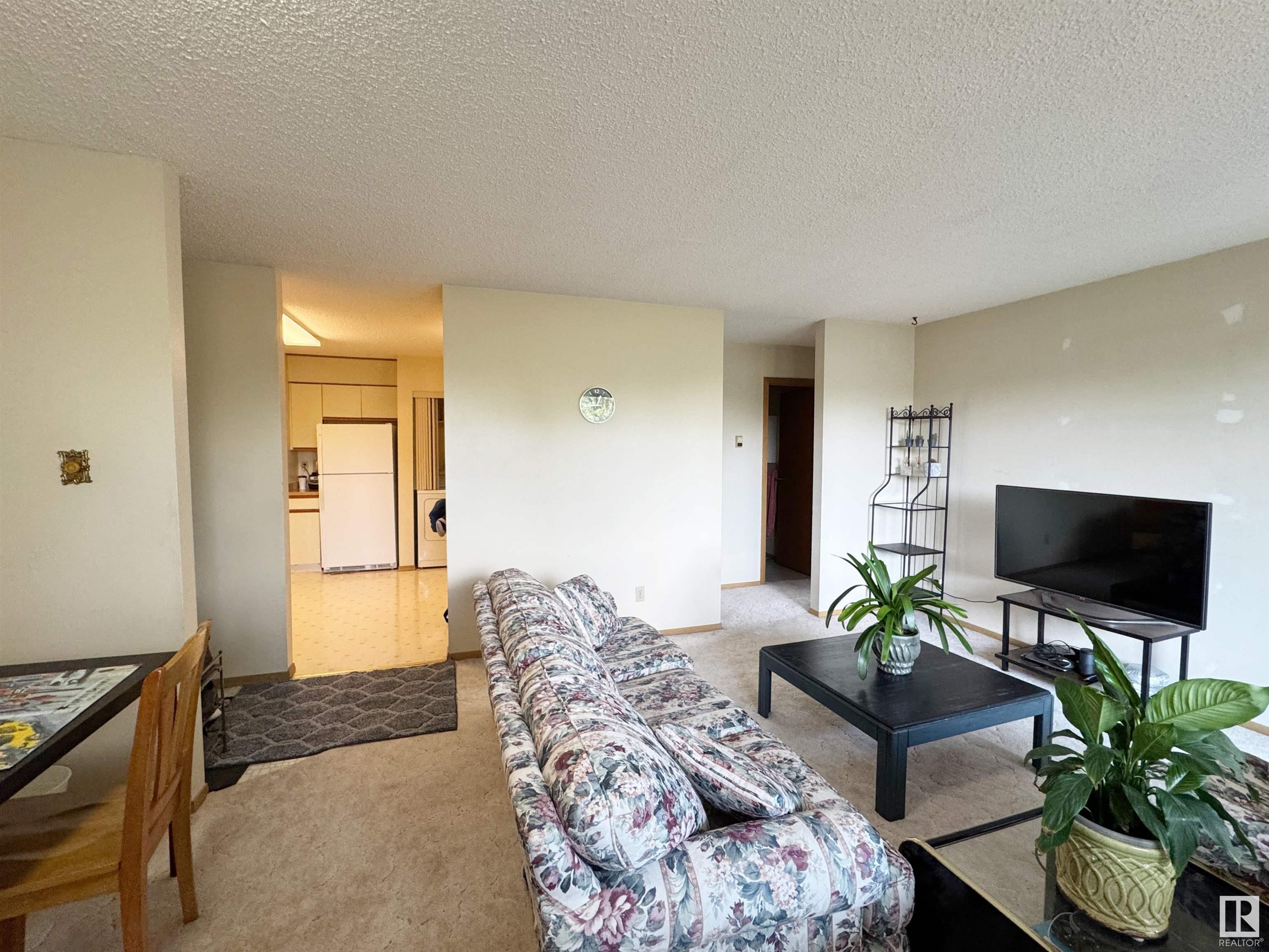 Second View of 312 2315 119 Street, Blue Quill, Edmonton, Alberta, T6J 4E2
