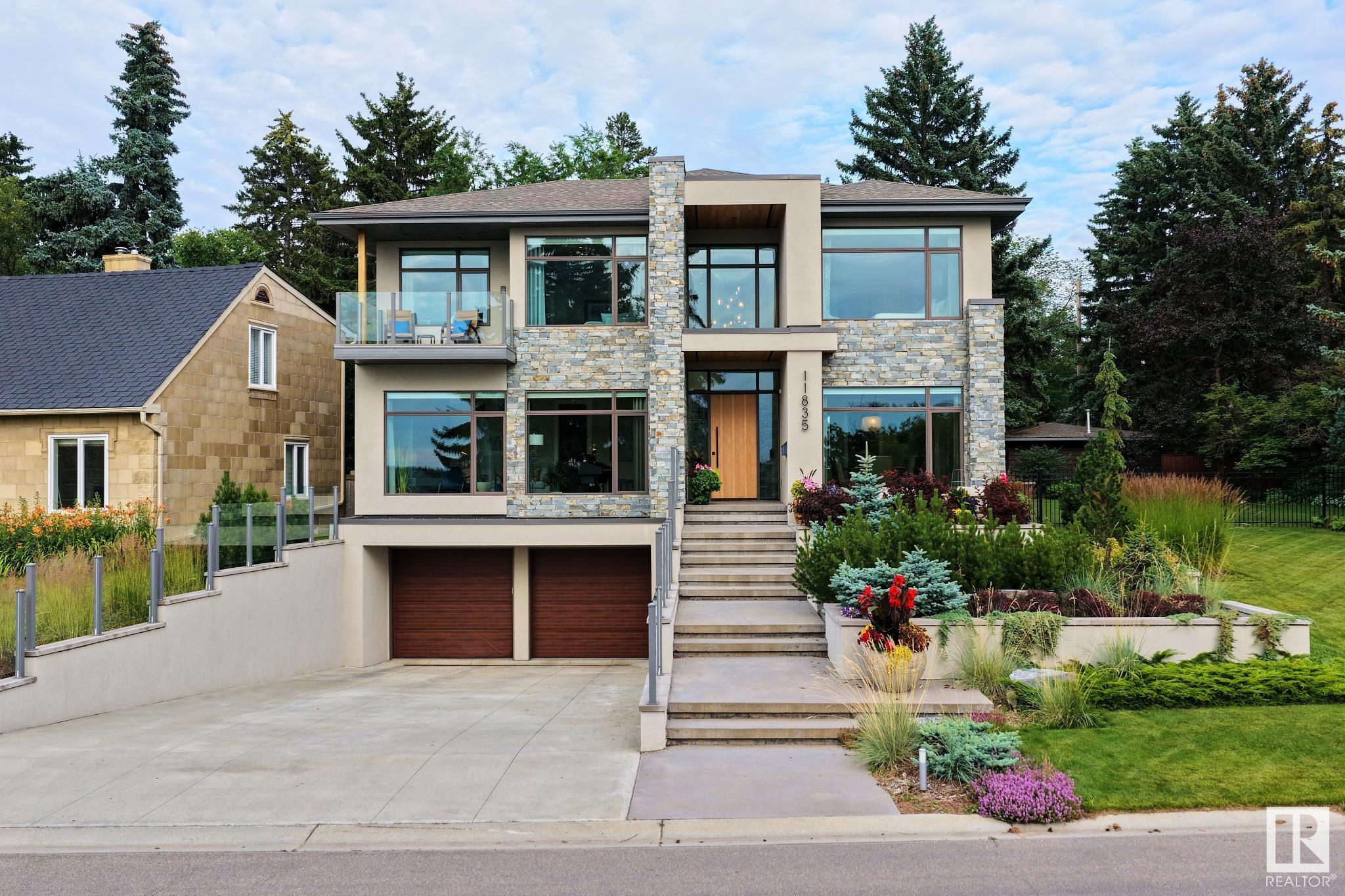 11835 SASKATCHEWAN Drive, E4450346, Alberta,