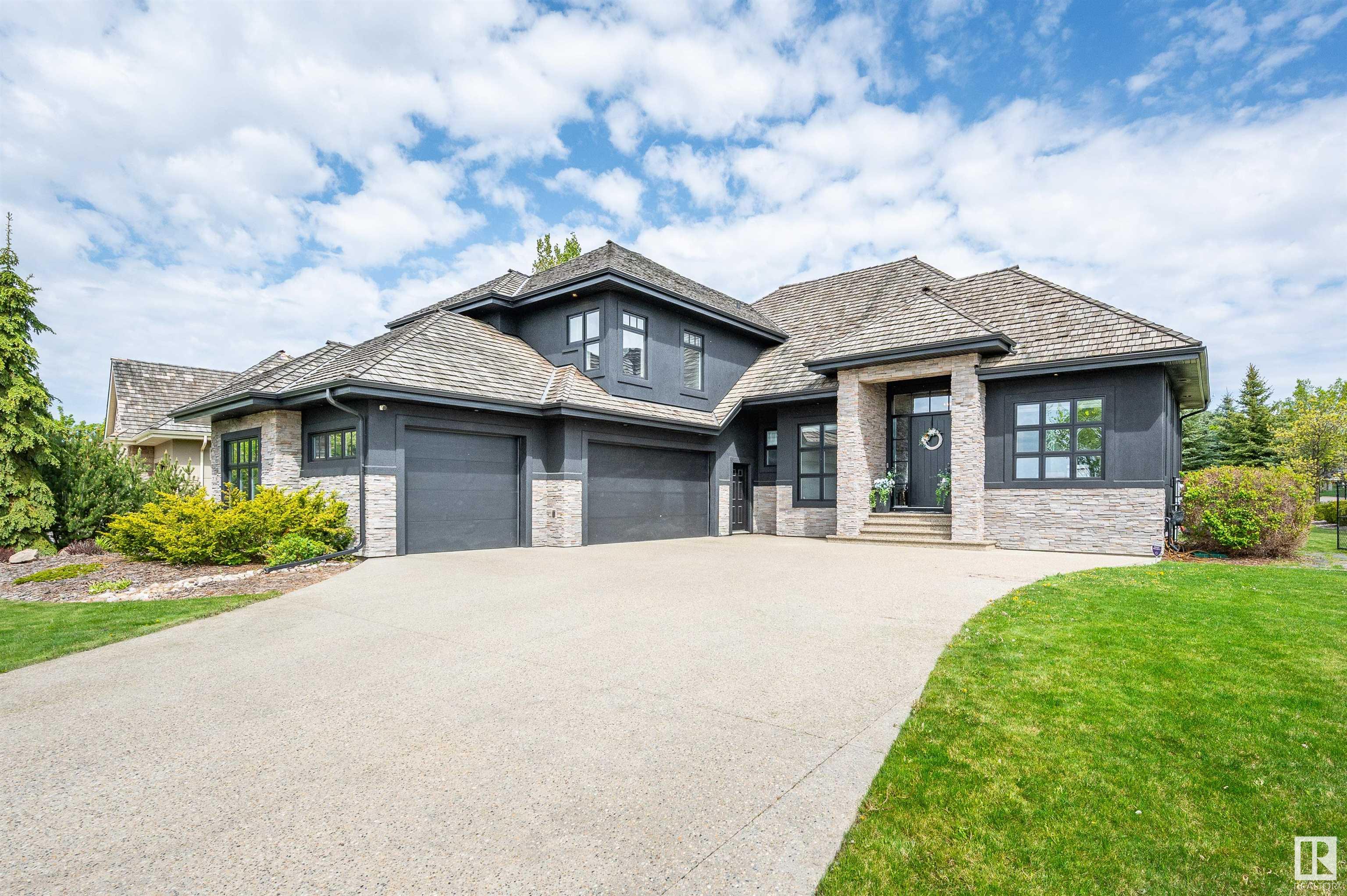 111 PINNACLE Terrace, E4450381, Alberta,