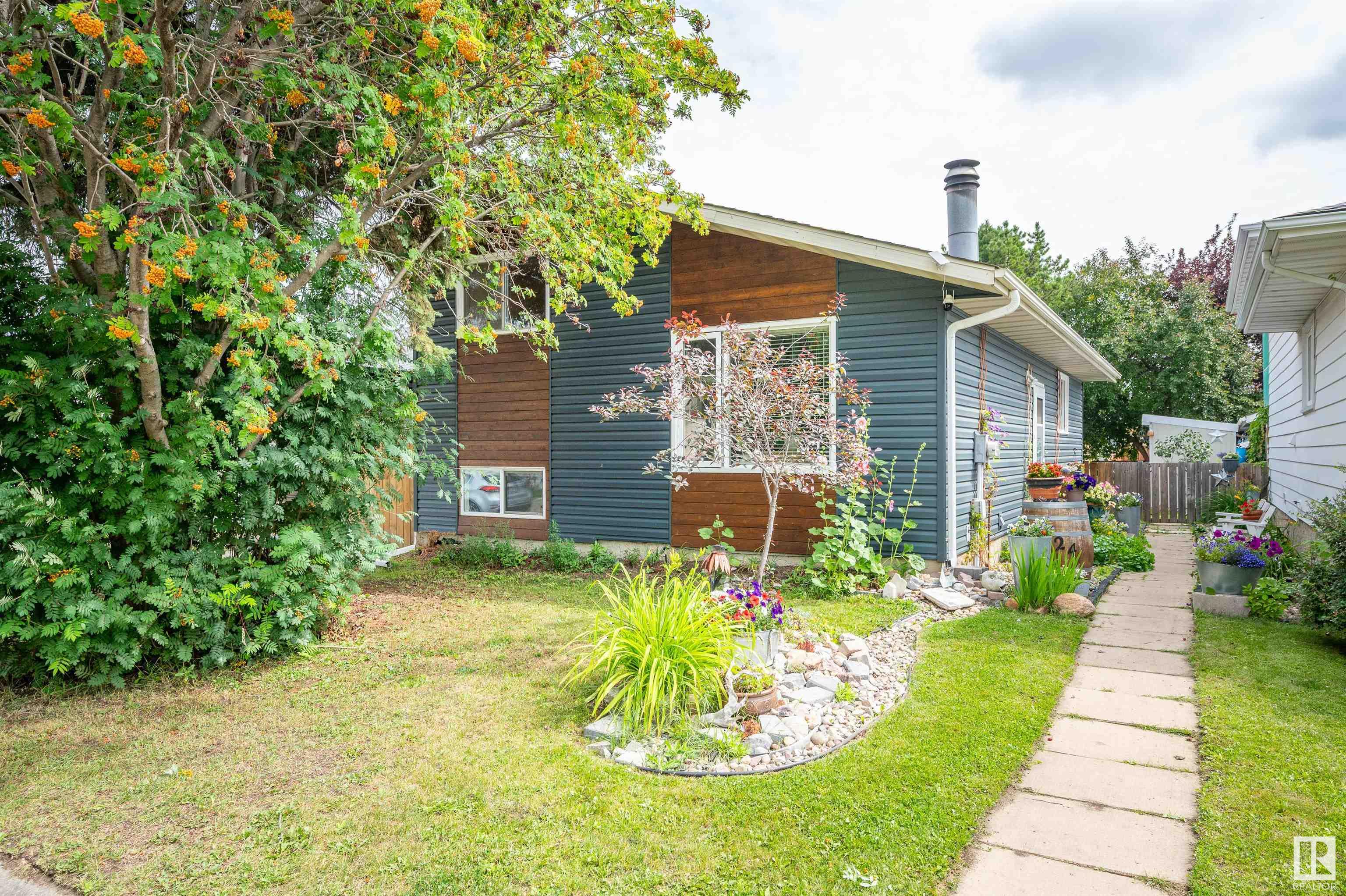 24 Westbend Street, E4450383, Alberta,