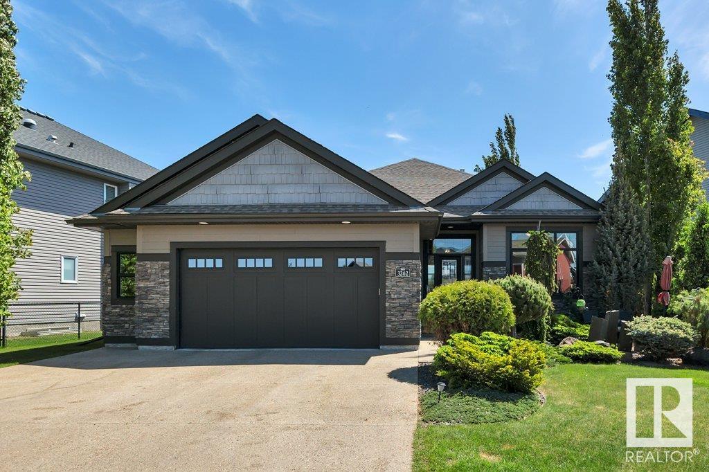 3262 WHITELAW Drive, E4450391, Alberta,