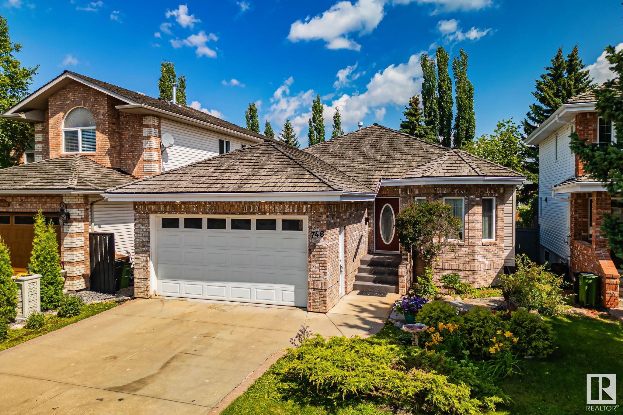 746 WHISTON Court, E4450450, Alberta,