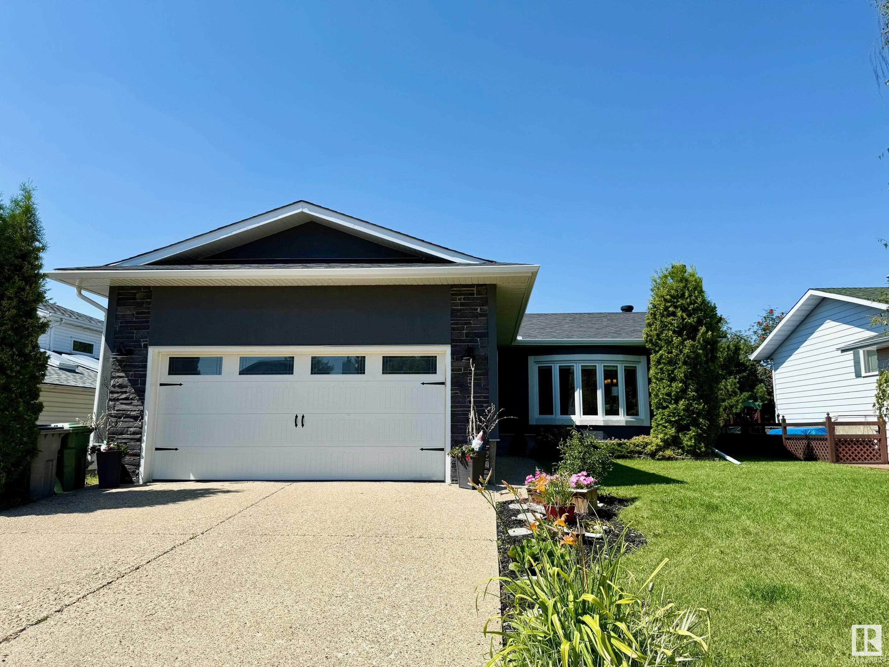 5510 5510 59 Street, E4450627, Alberta,