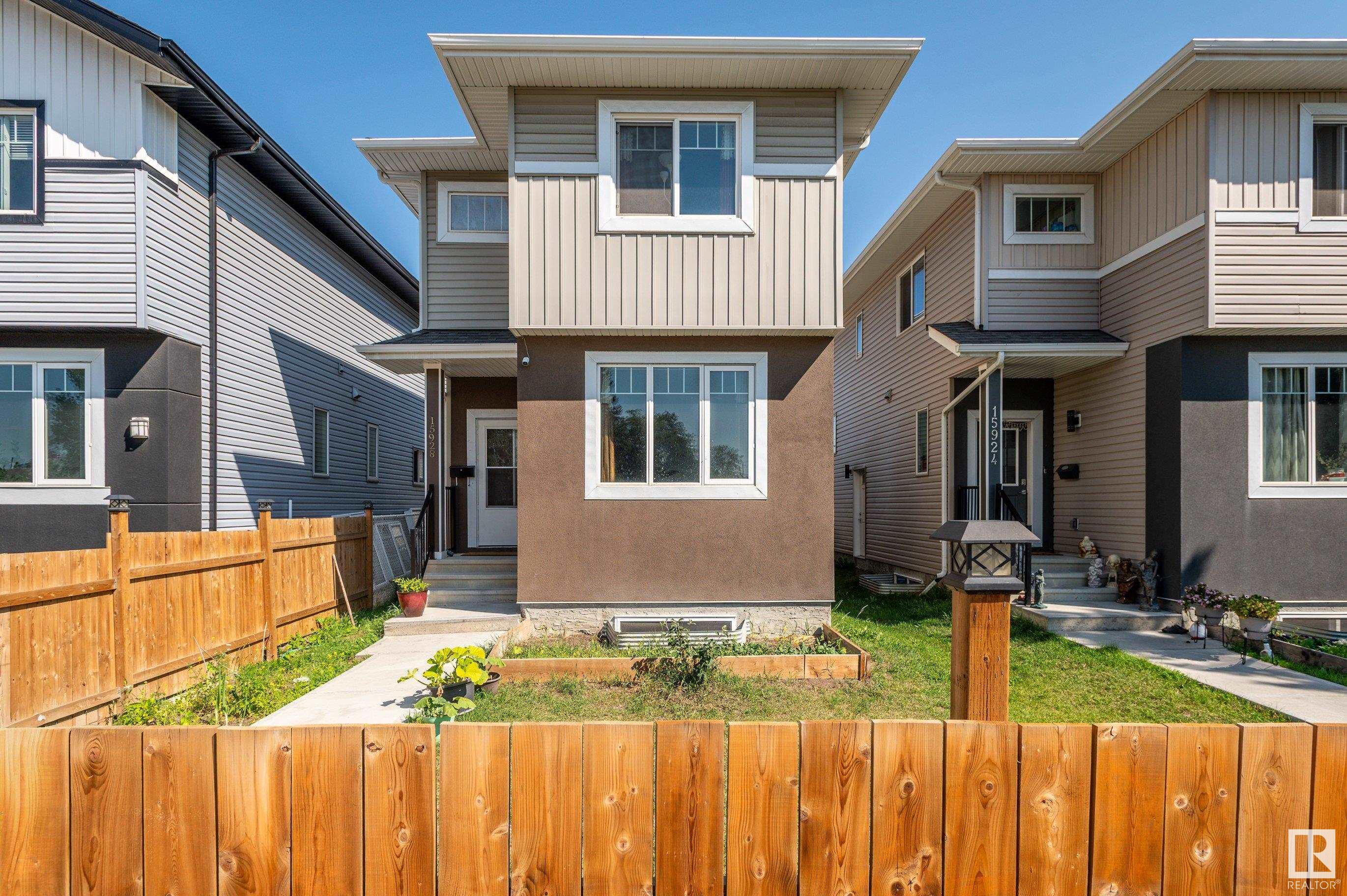 15928 100 Avenue, E4450809, Alberta,
