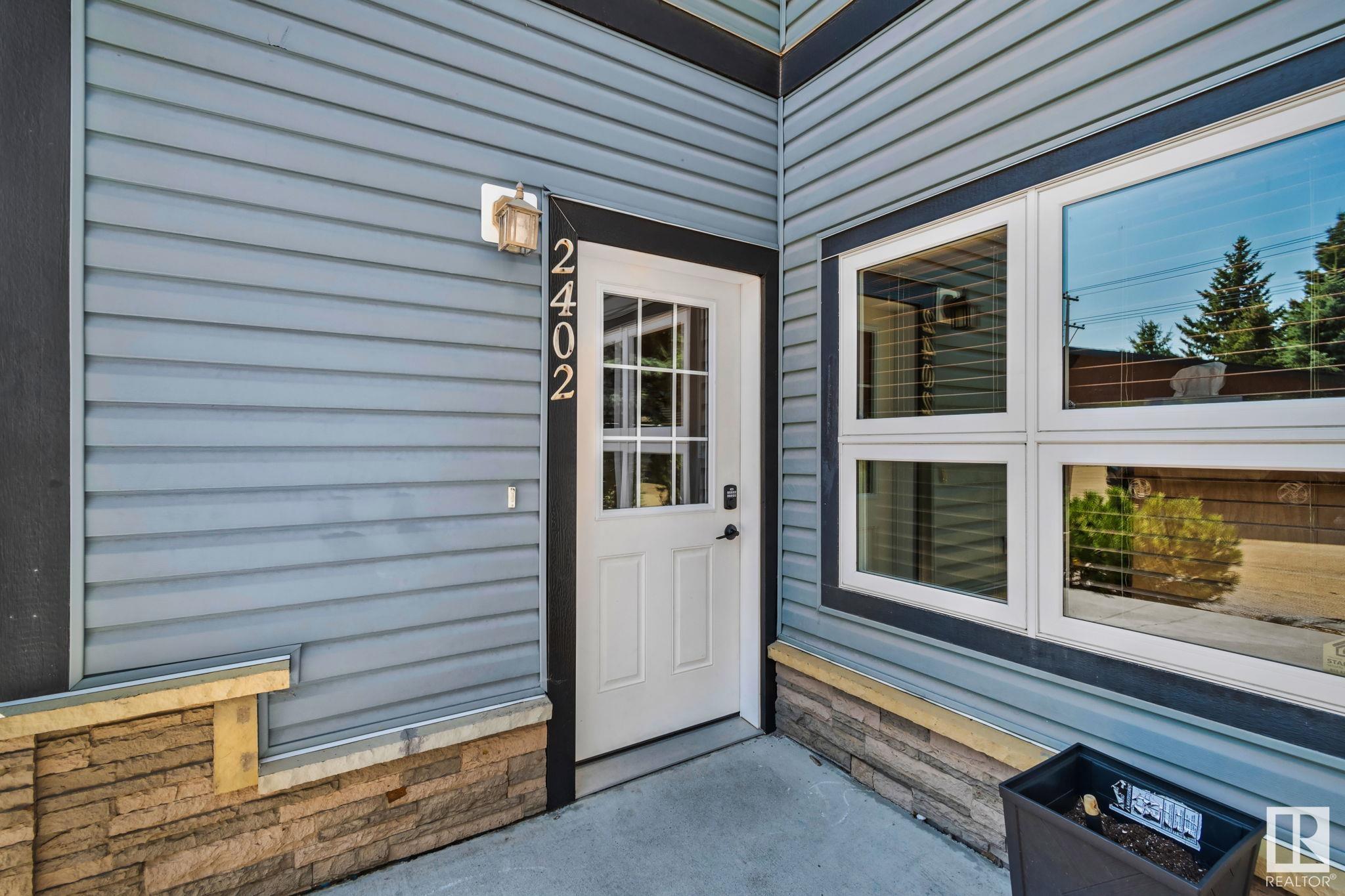2402 Graybriar GR, E4450956, Alberta,
