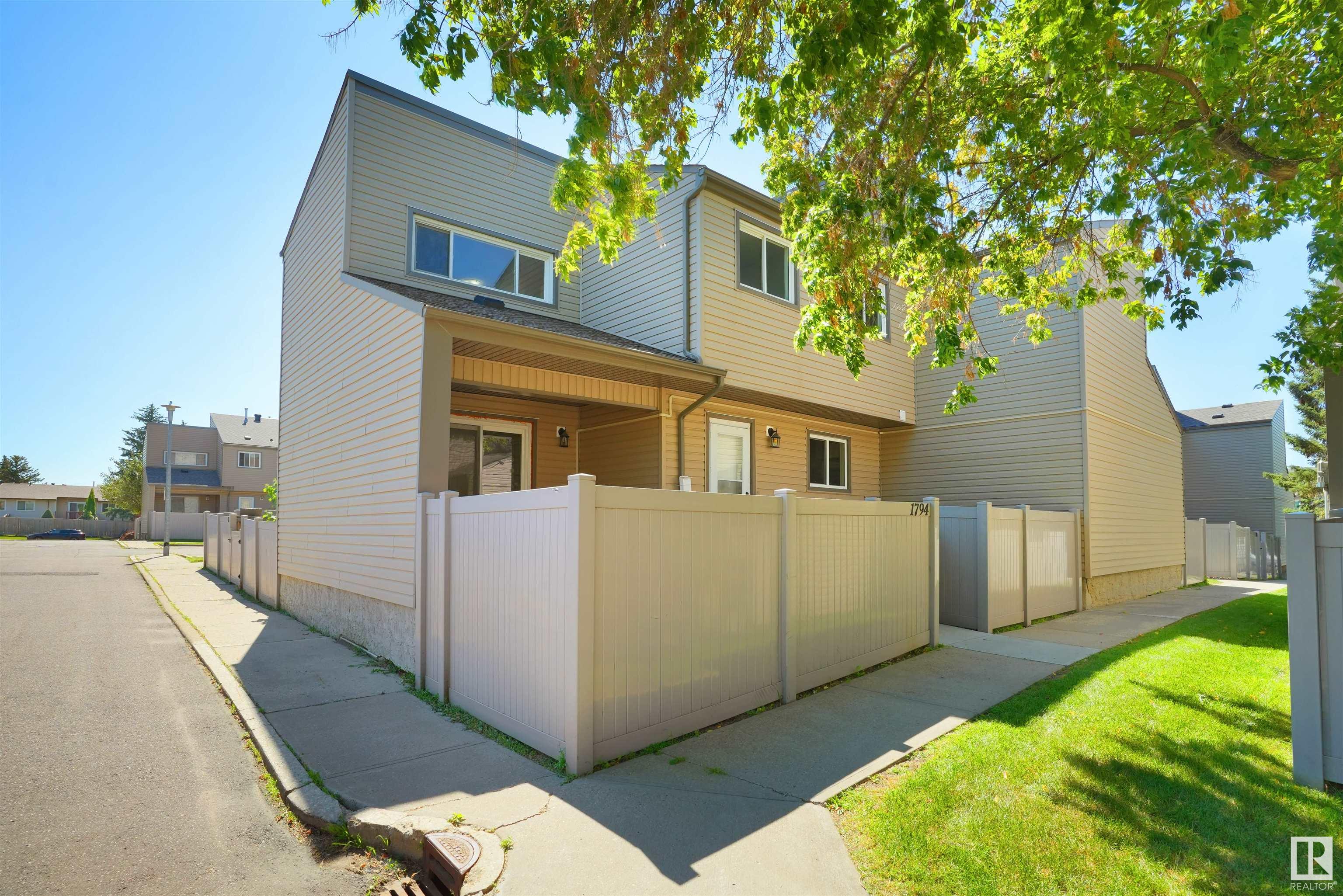 1794 LAKEWOOD S, E4450961, Alberta,