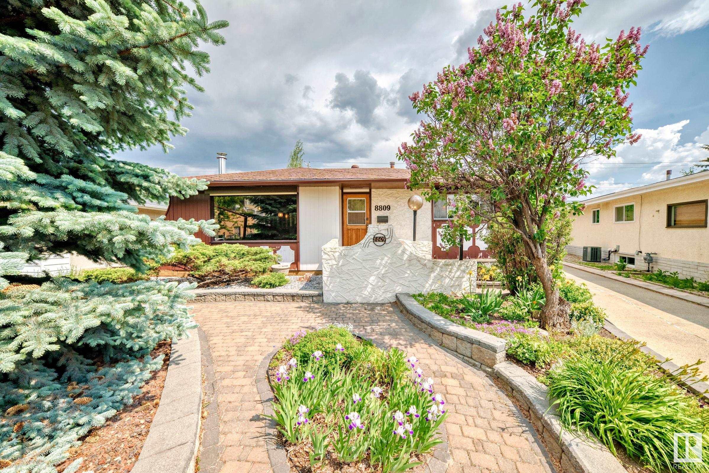 8809 74 Street, E4450993, Alberta,