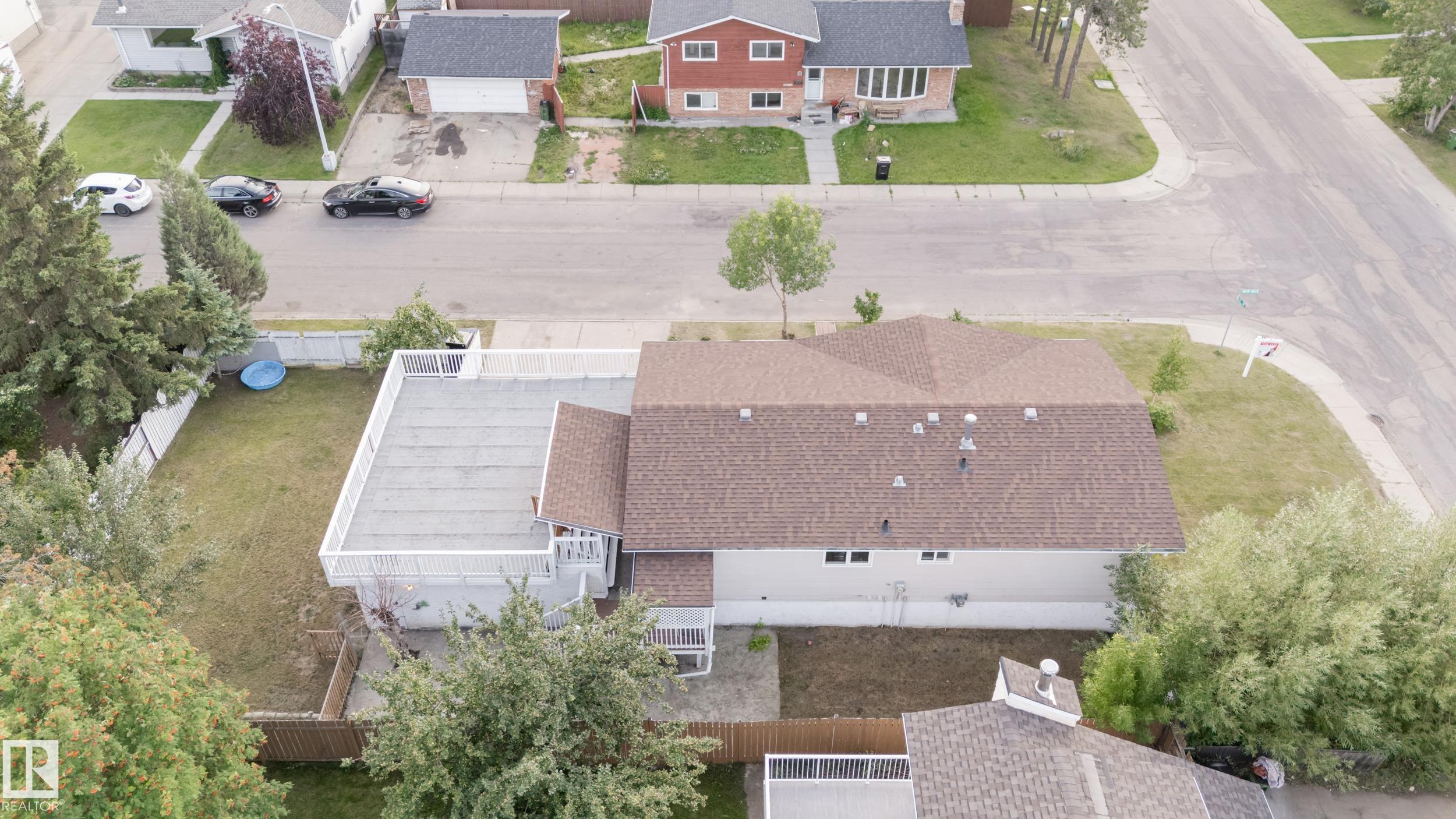 Third View of 8605 33 Avenue, Tipaskan, Edmonton, Alberta, T6K 2X9