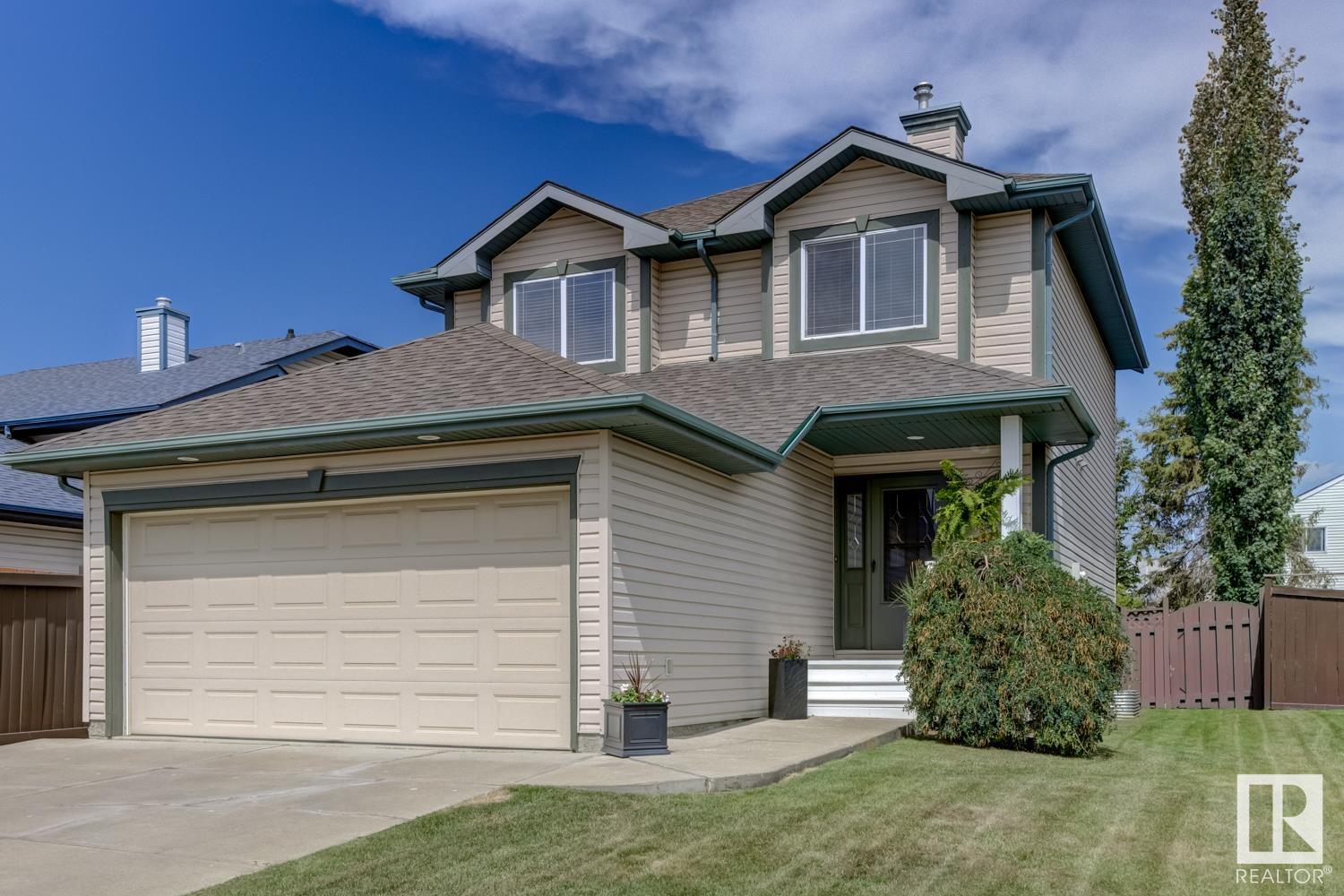 8 LAKEWOOD Cove N, E4451029, Alberta,