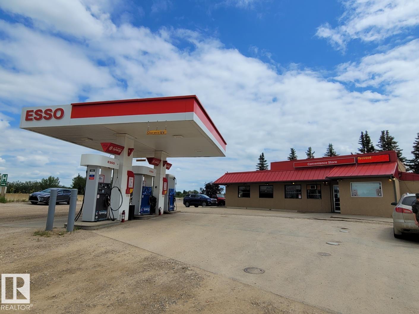 521 14 Avenue, E4451036, Alberta,