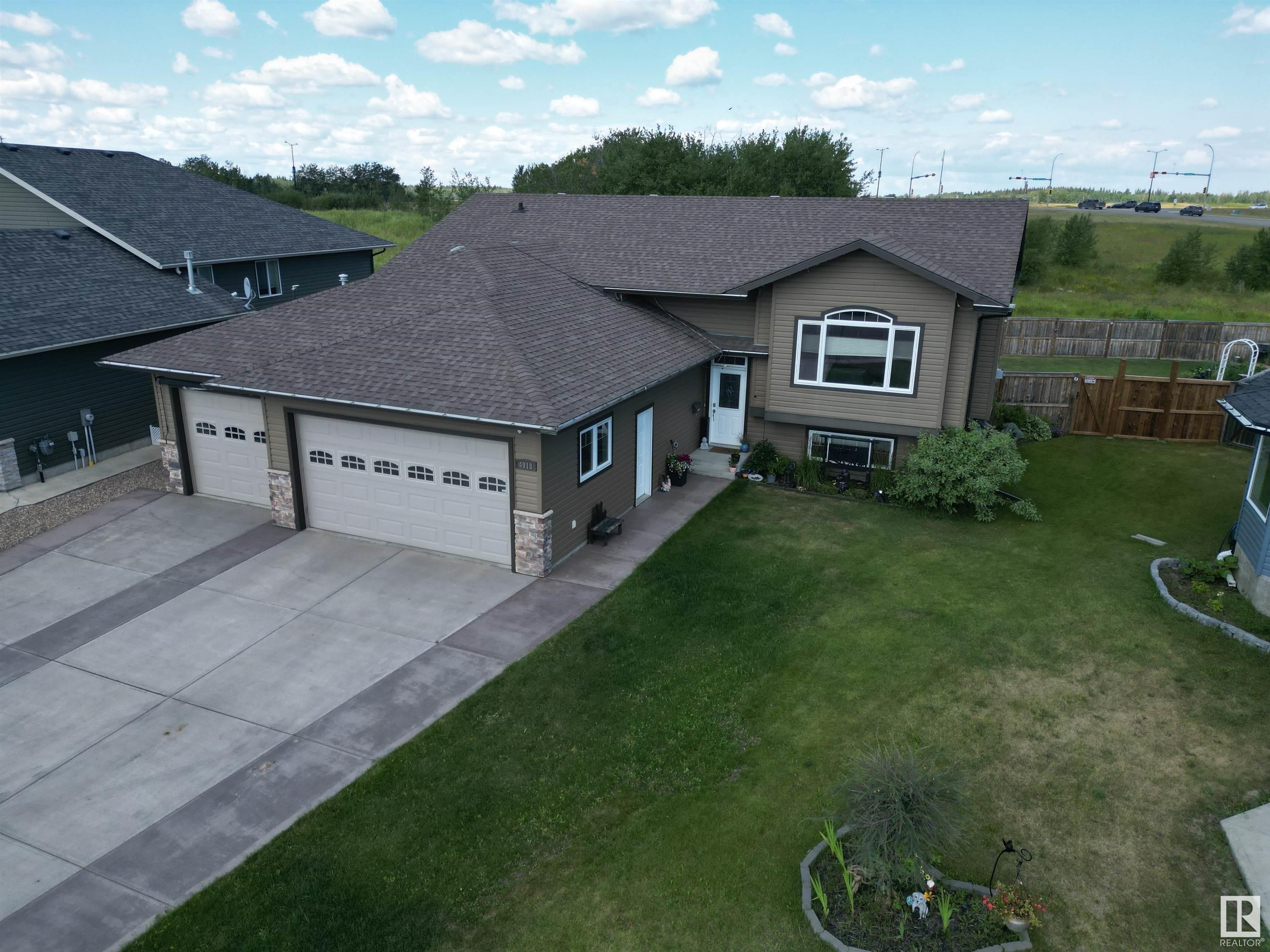 4918 60 Avenue W, E4451142, Alberta,