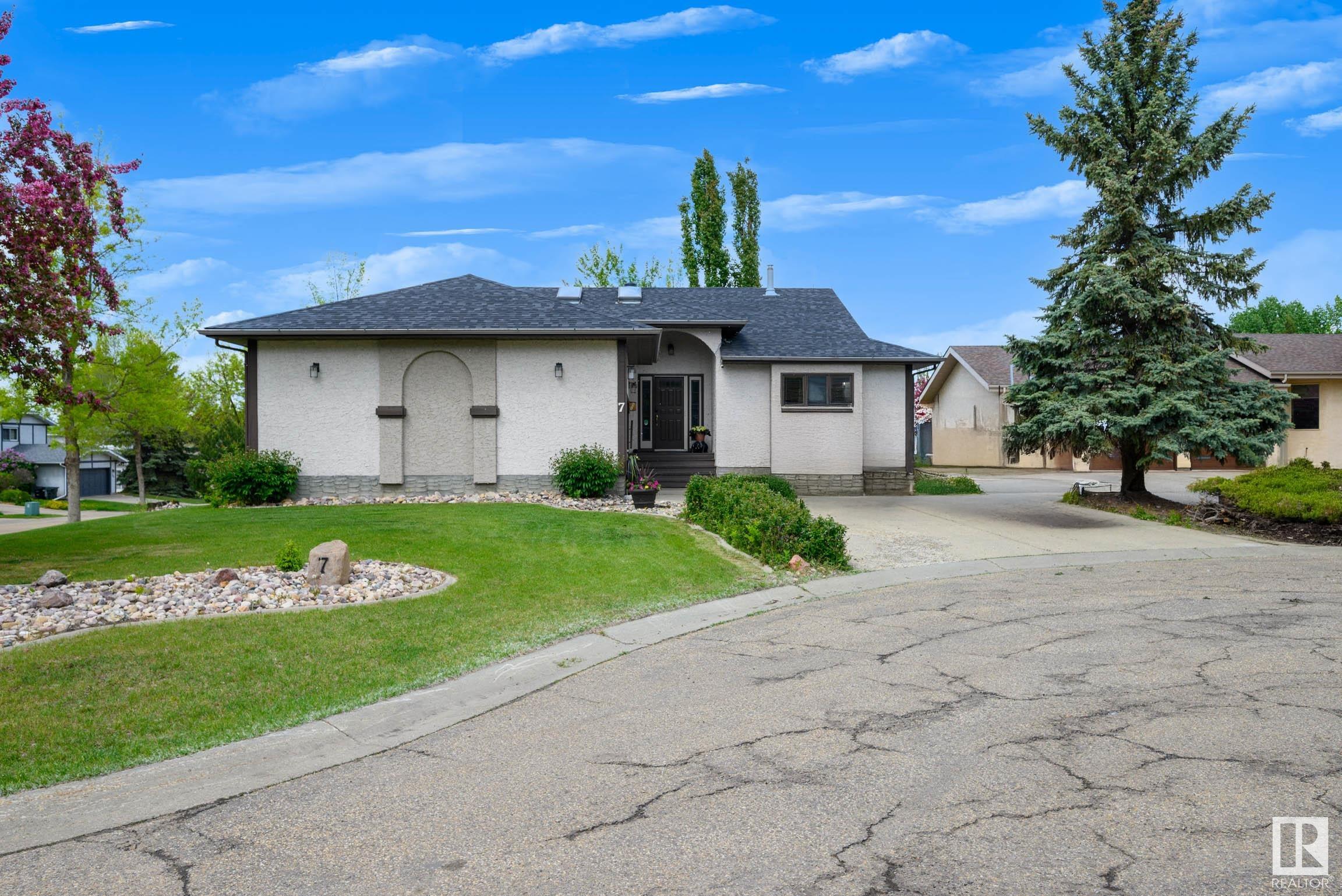 7 FIELDSTONE Cove, E4451202, Alberta,