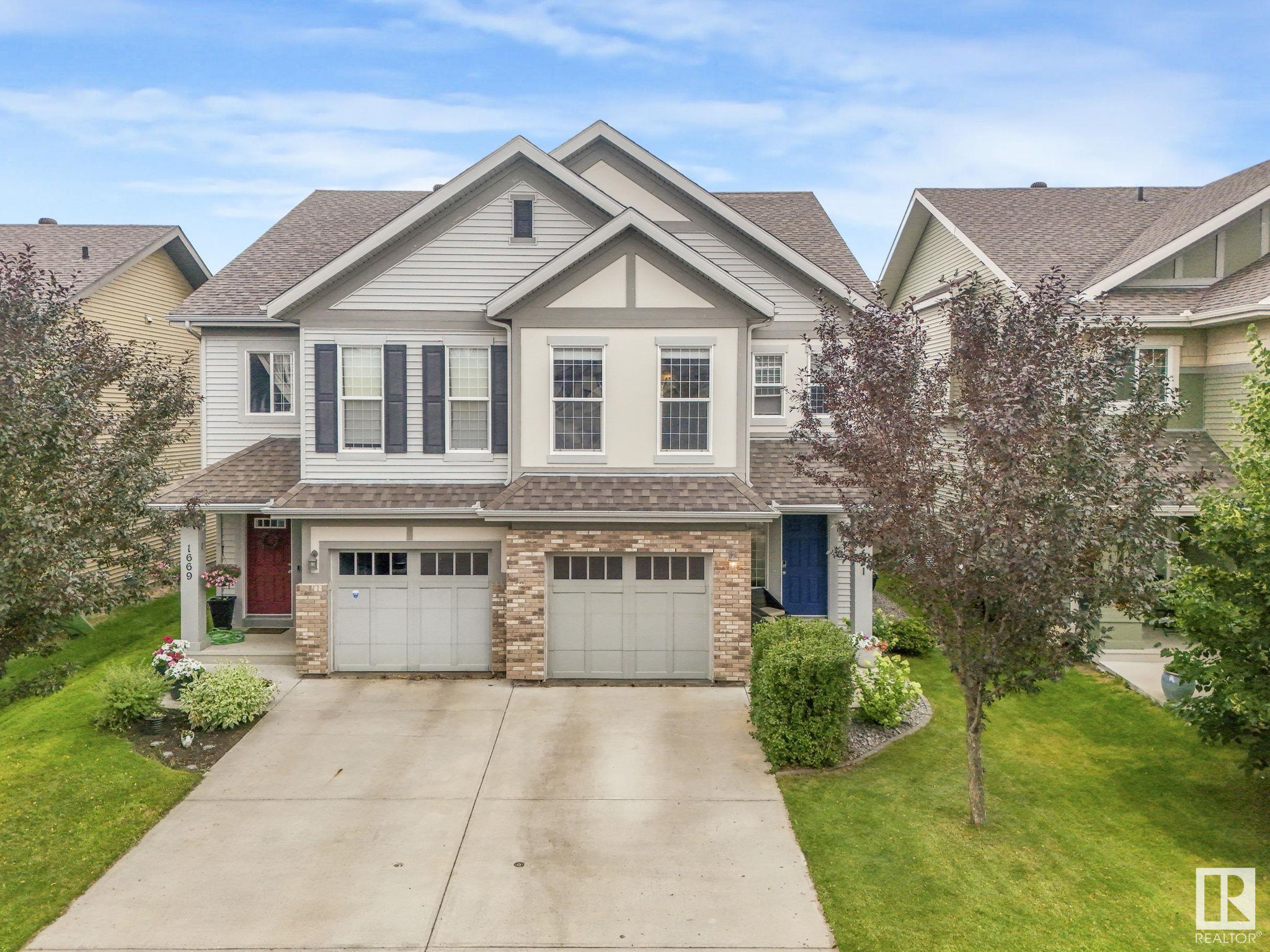 1671 CHAPMAN Way, E4451234, Alberta,