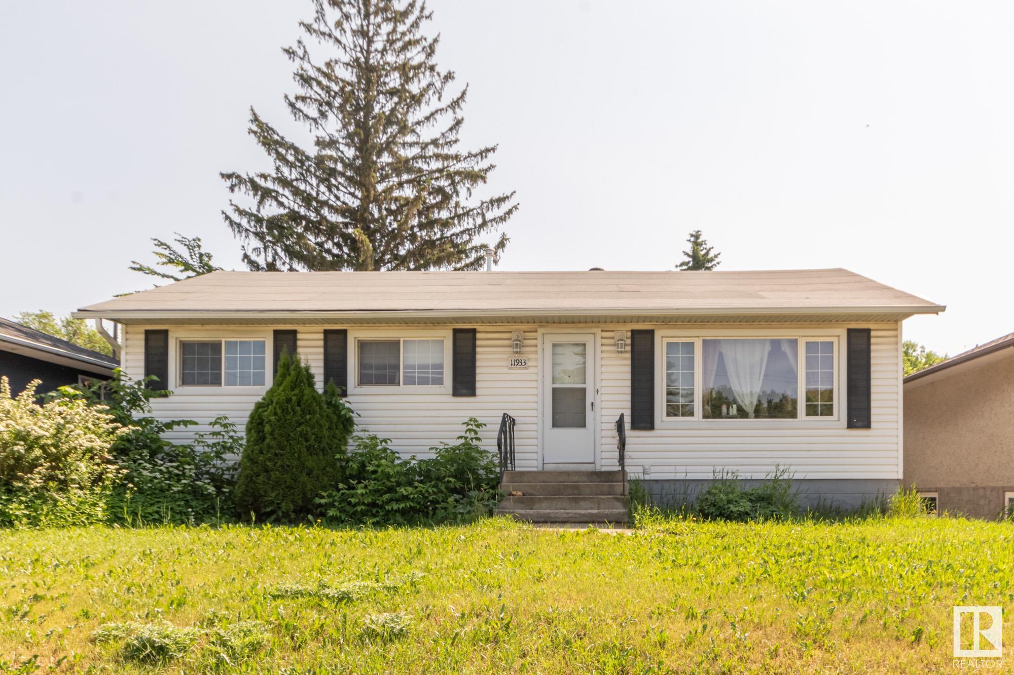 11933 50 Street NW, E4451384, Alberta,