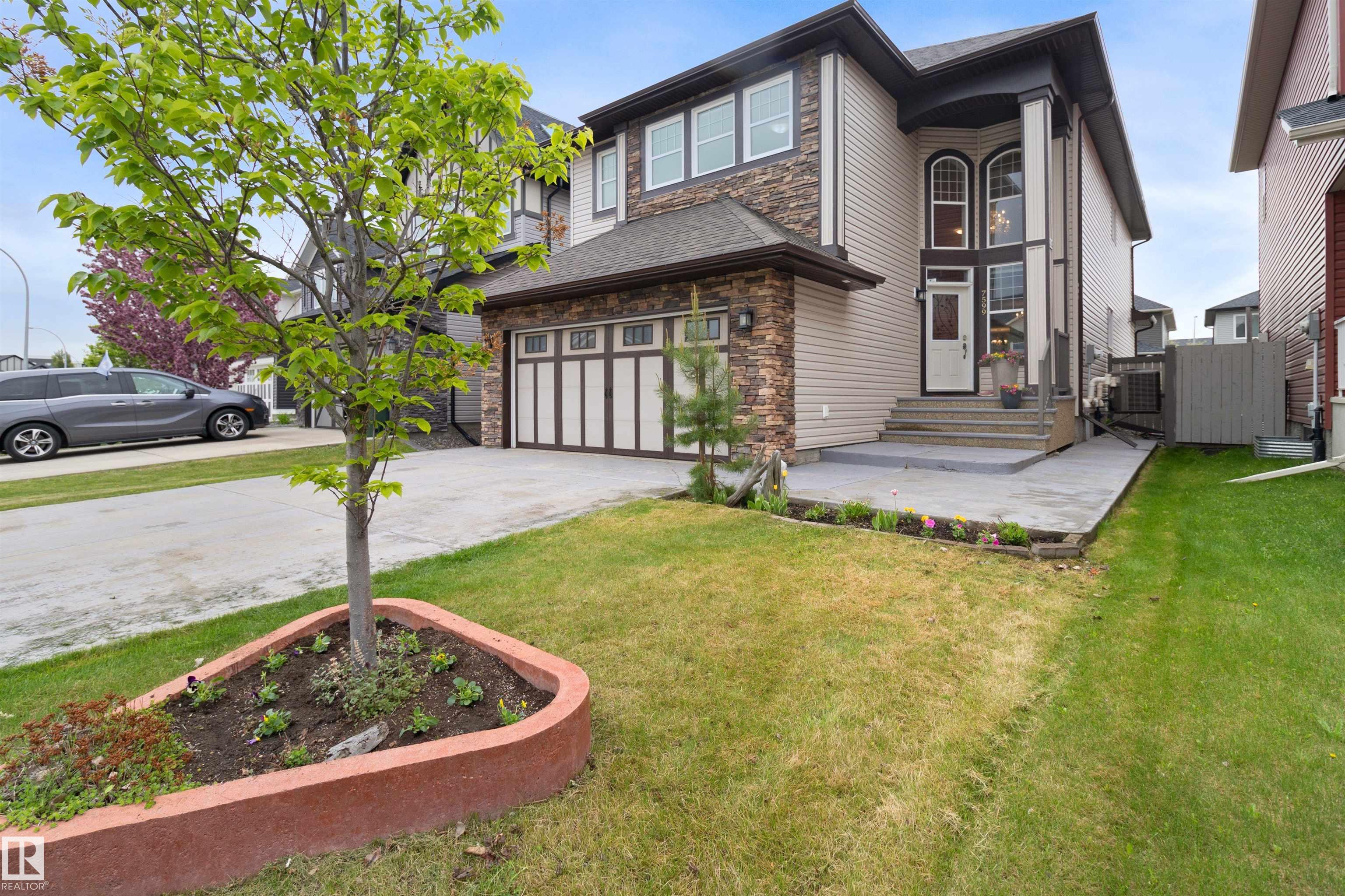7599 ELLESMERE Way, E4451388, Alberta,