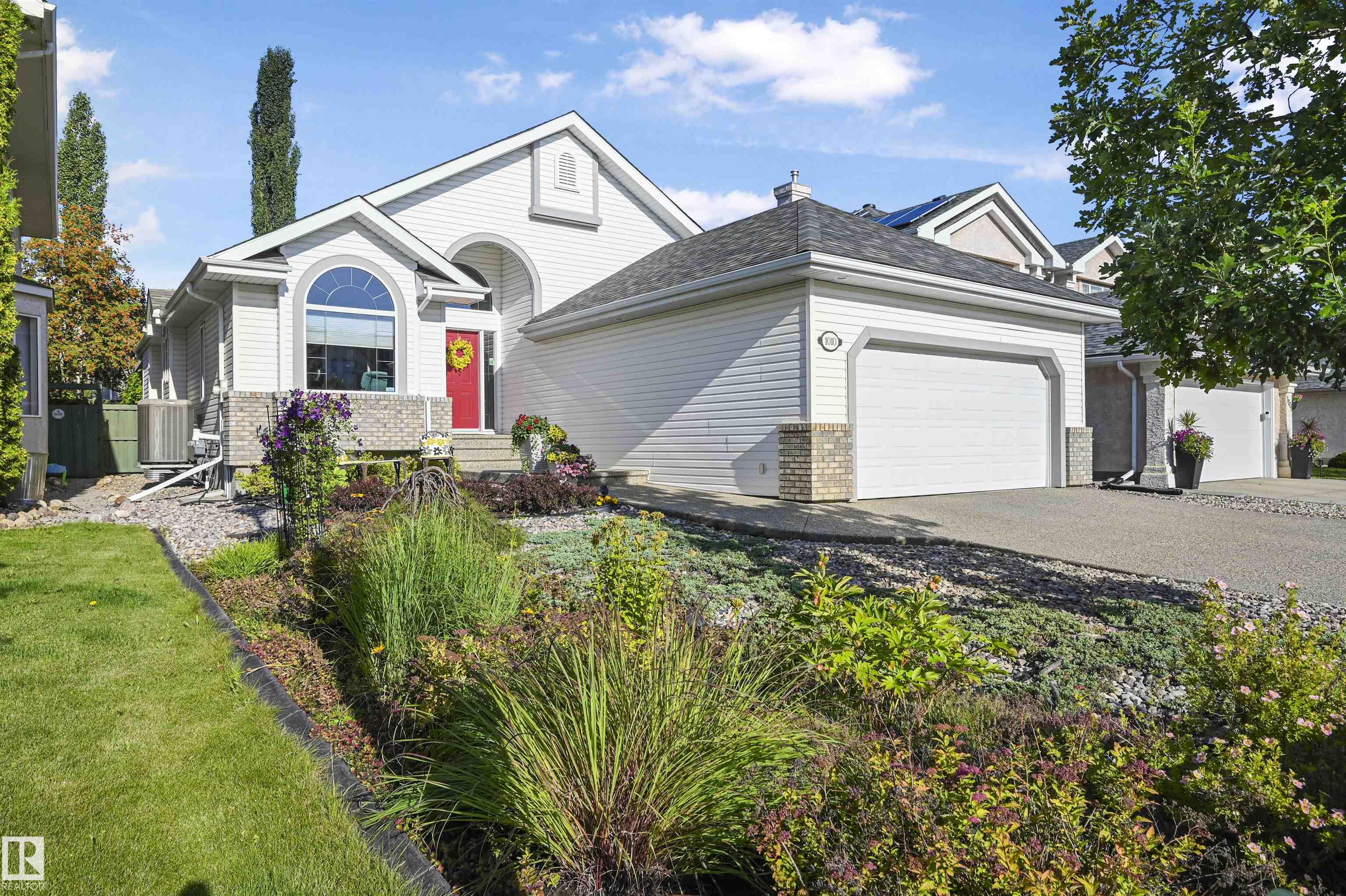 1010 HOLGATE Place, E4451392, Alberta,