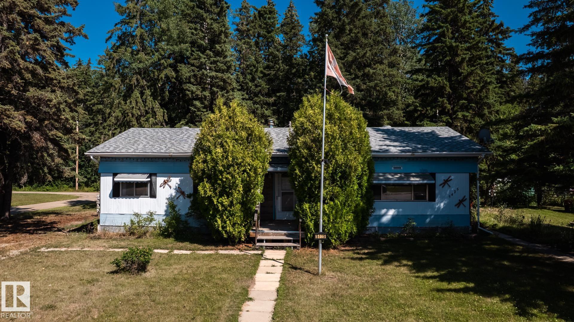 5425 52 Street, E4451431, Alberta,