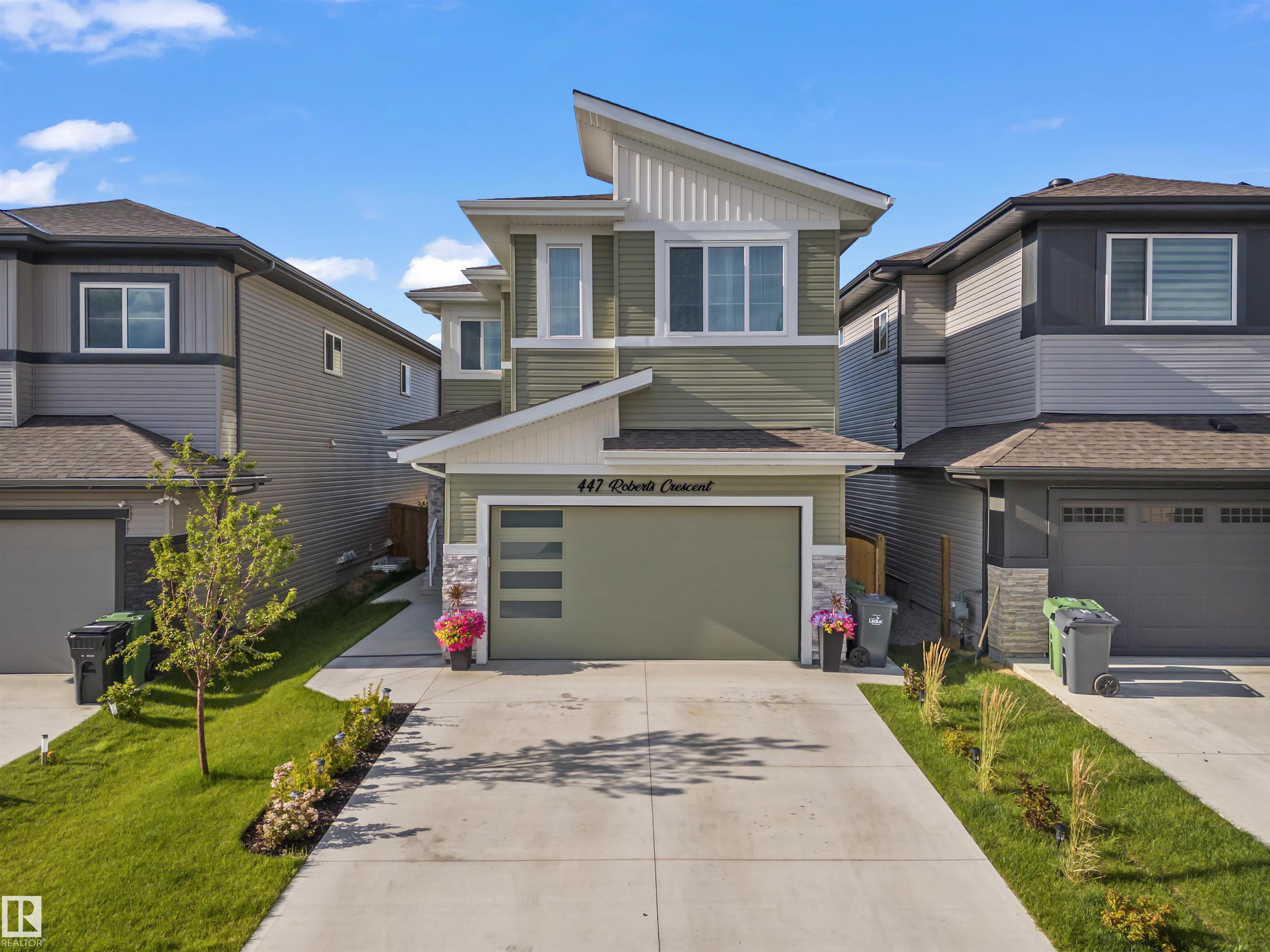 447 ROBERTS Crescent, E4451468, Alberta,