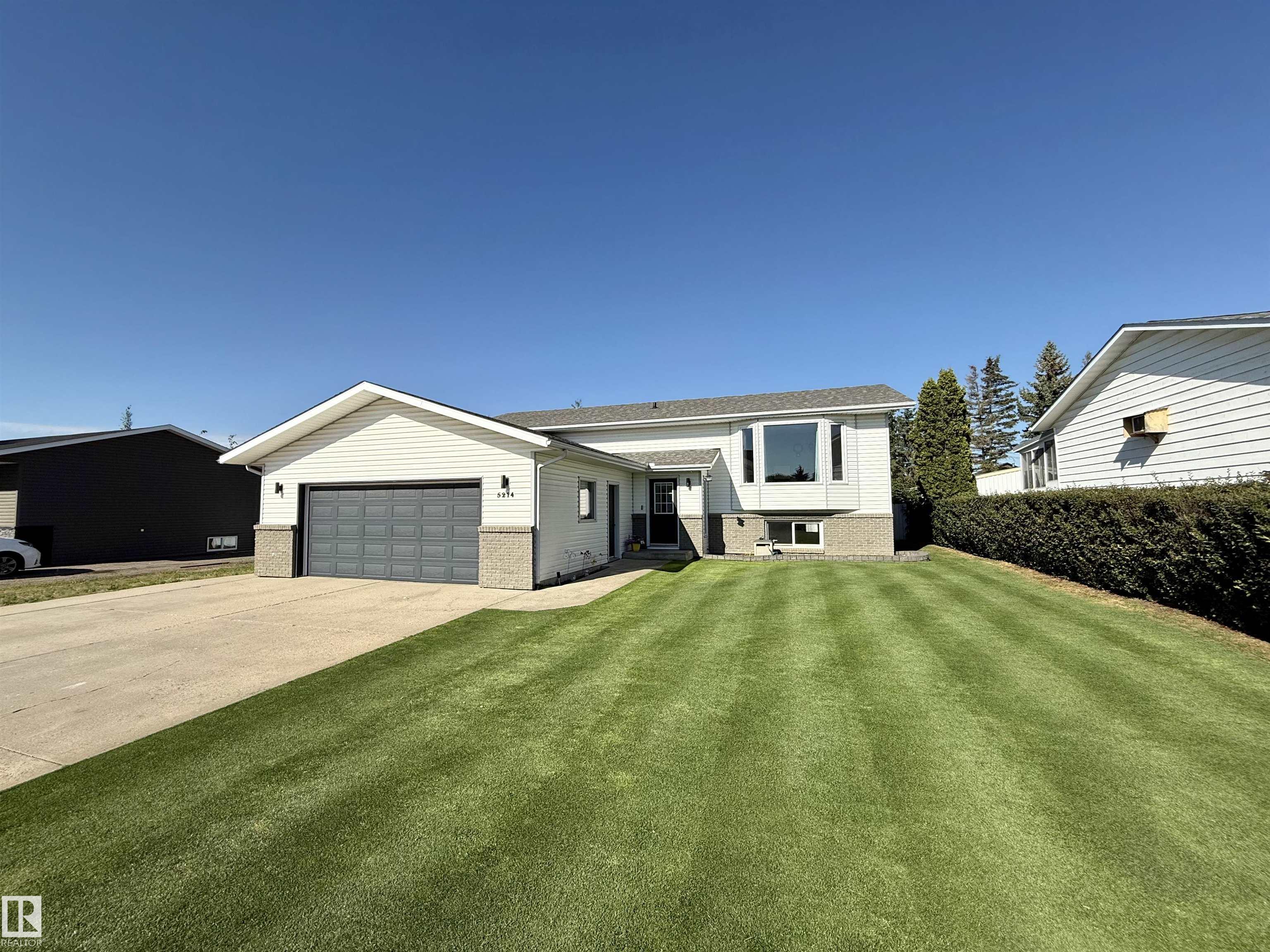 5214 56A Street, E4451474, Alberta,