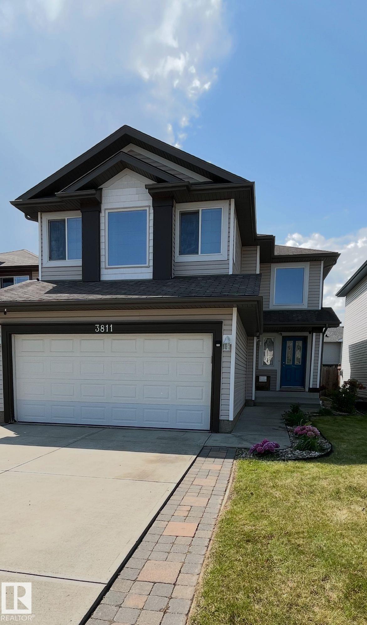 3811 MCLEAN Close, E4451511, Alberta,