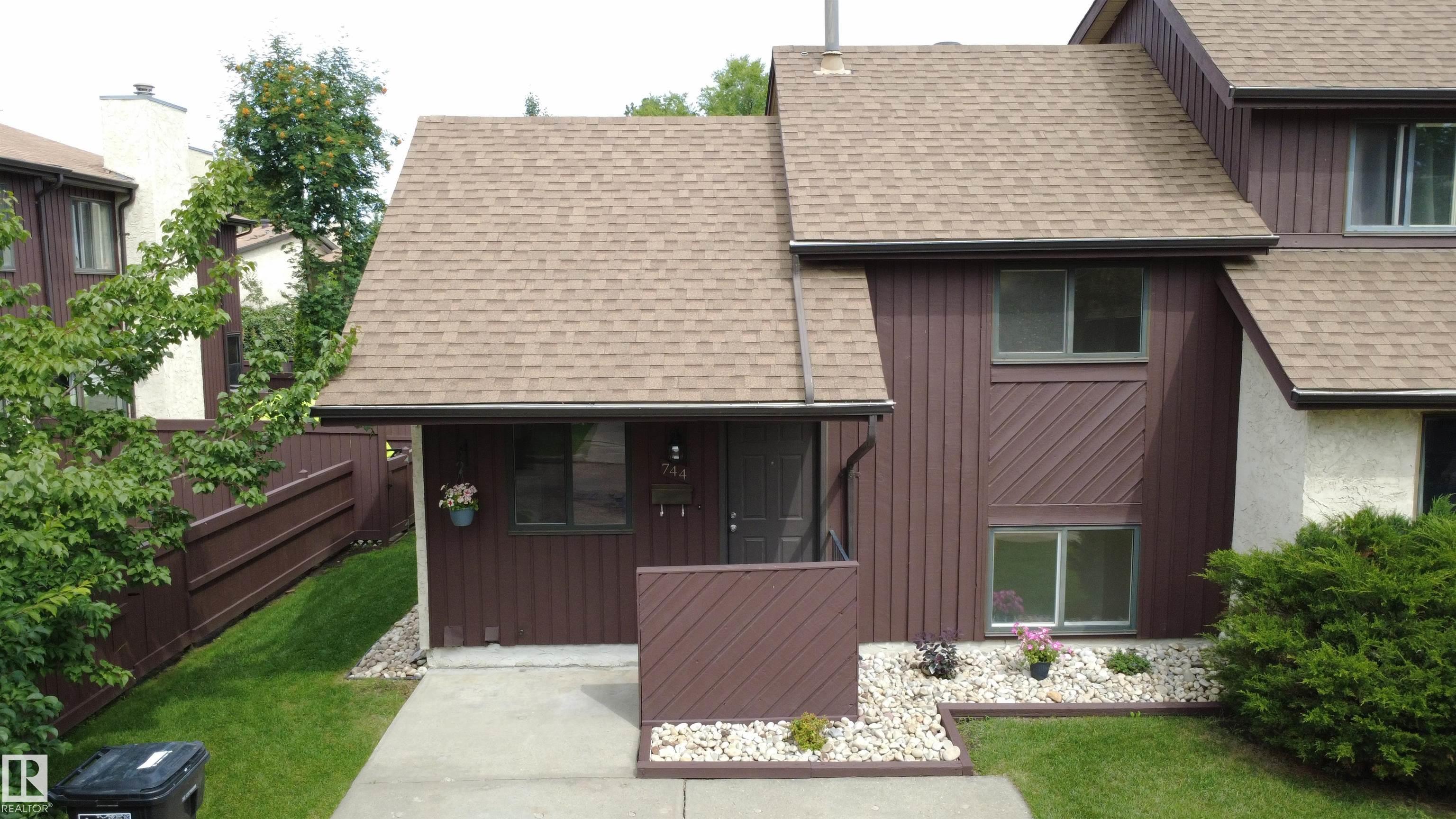 744 SADDLEBACK Road, E4451596, Alberta,